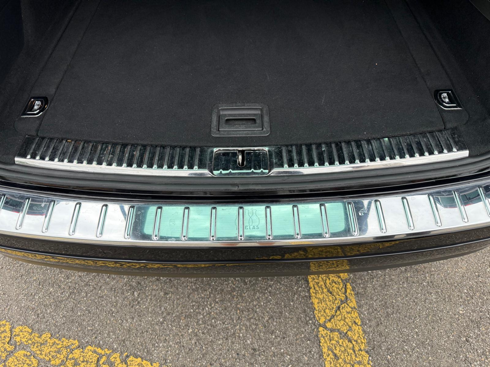 VW Touareg 3.0 TDI BMT Terrain Tech Tiptronic-image-9
