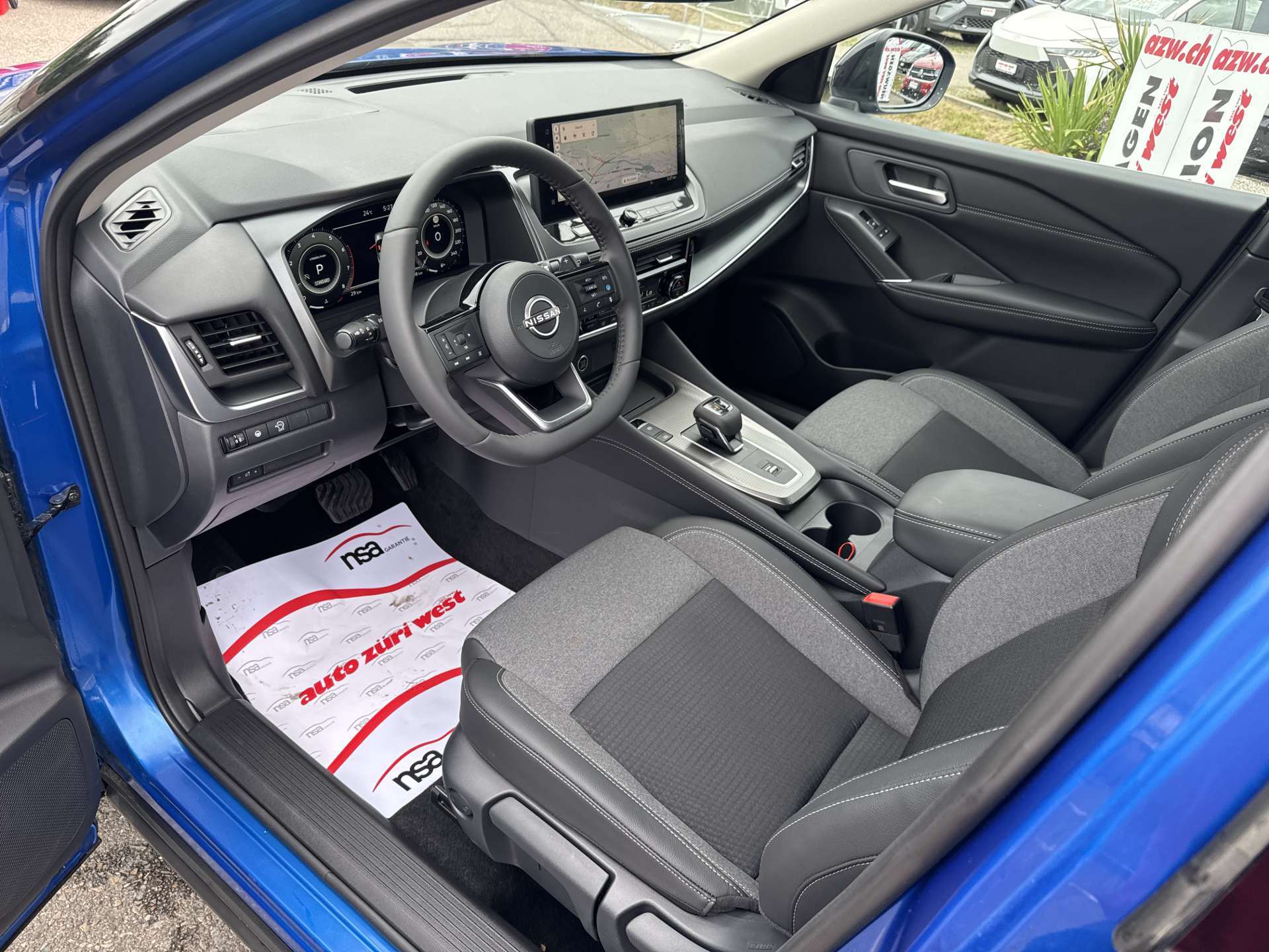 NISSAN Qashqai 1.3 DIG-T MHEV N-Connecta Xtronic-Automat-image-5