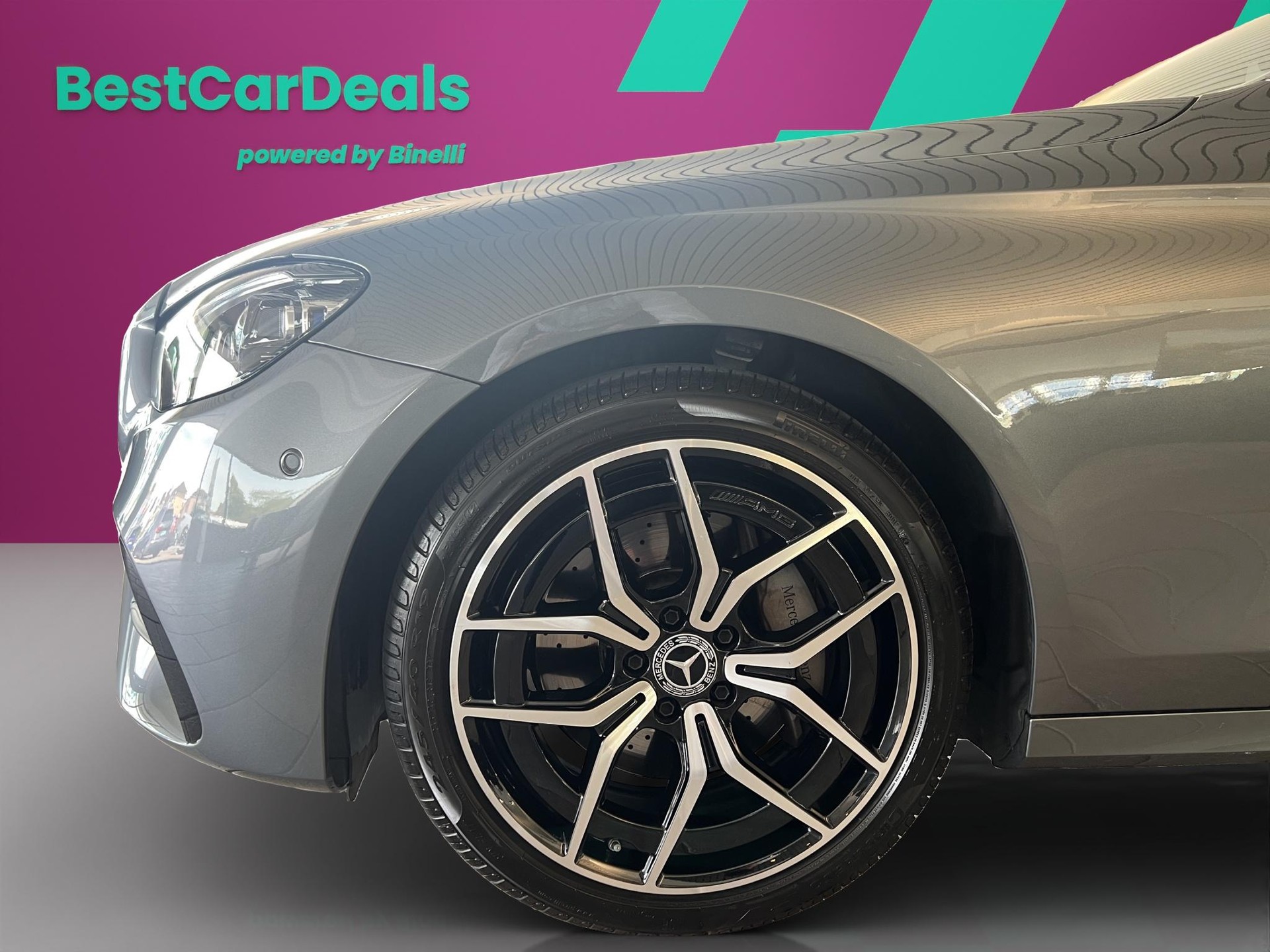 MERCEDES-BENZ E 220 d AMG Line 4matic Kombi-image-8