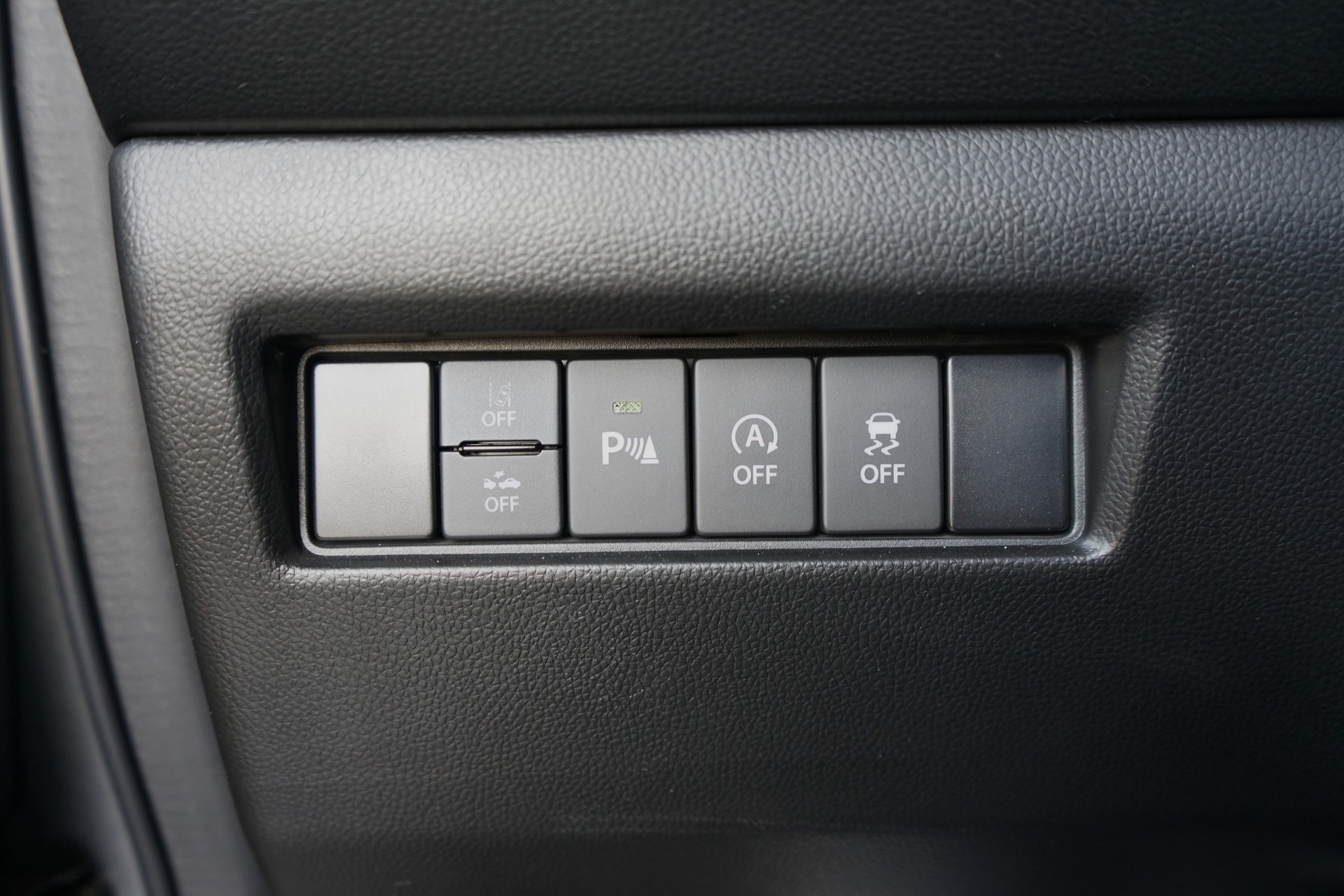 SUZUKI Swift Sport 1.4i 16V Compact Top Hybrid-image-15
