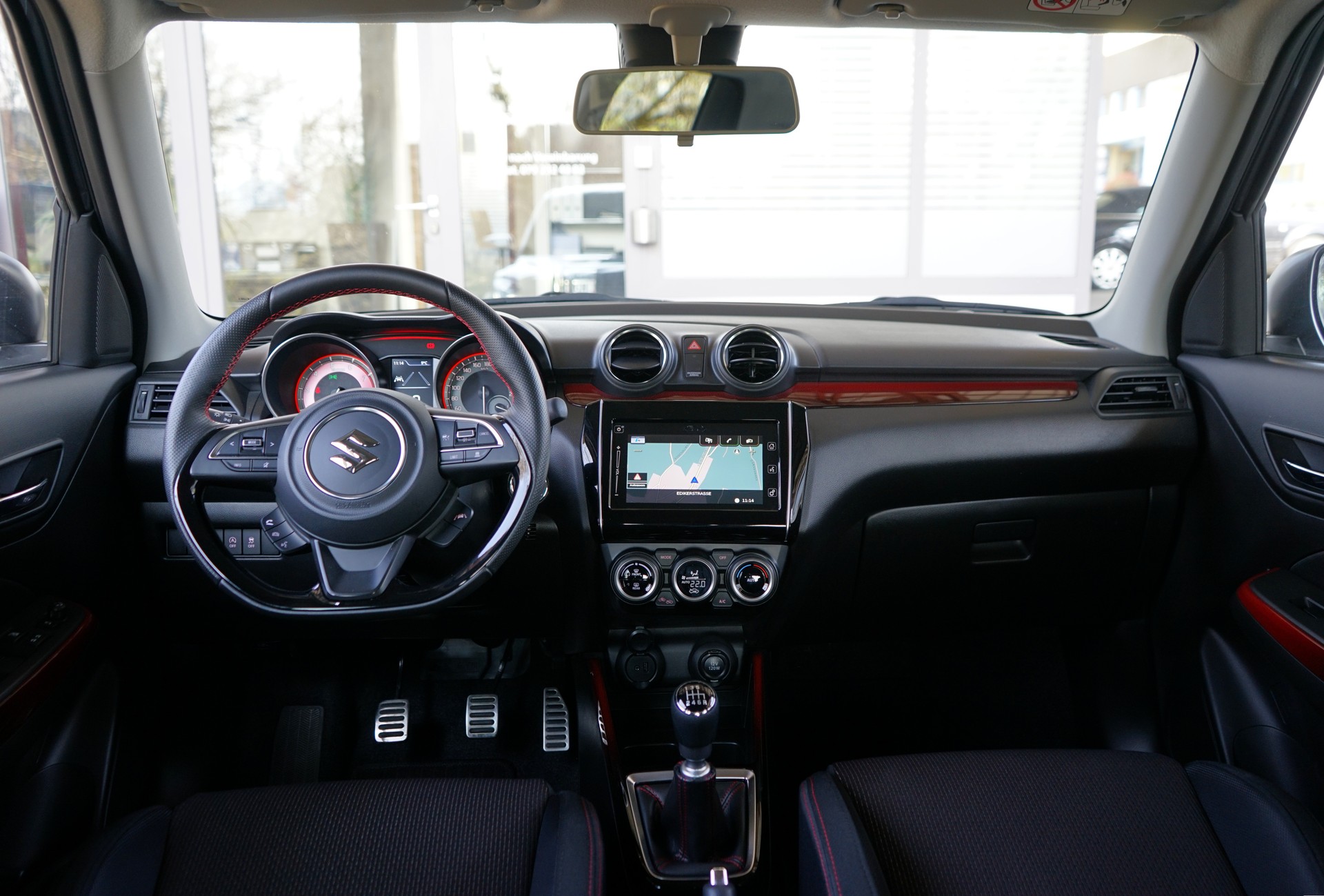 SUZUKI Swift Sport 1.4i 16V Compact Top Hybrid-image-4