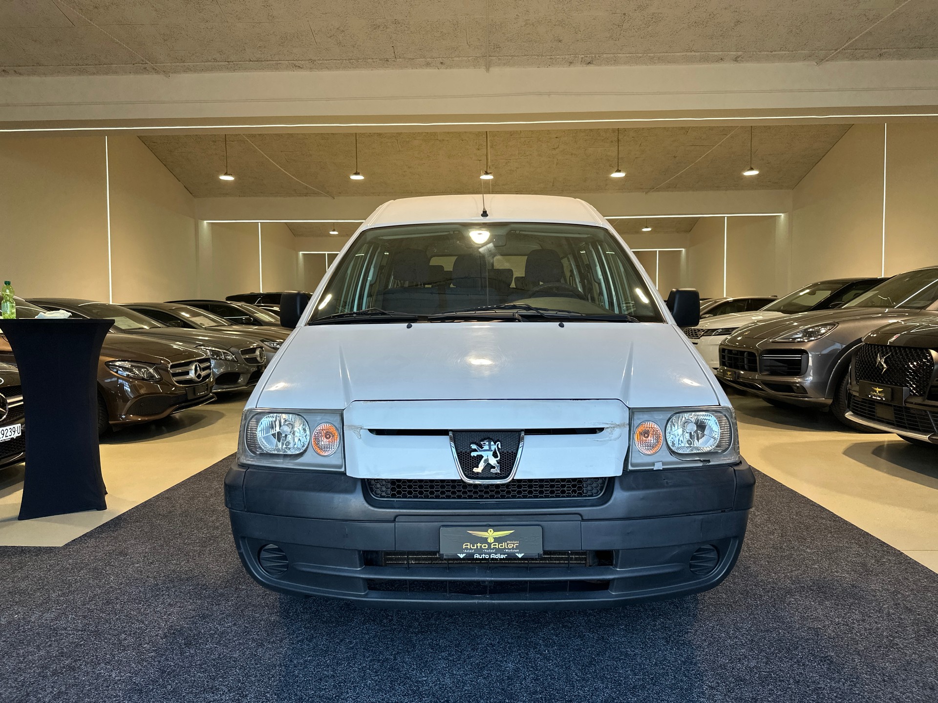 PEUGEOT Expert 2.0 16V-image-0