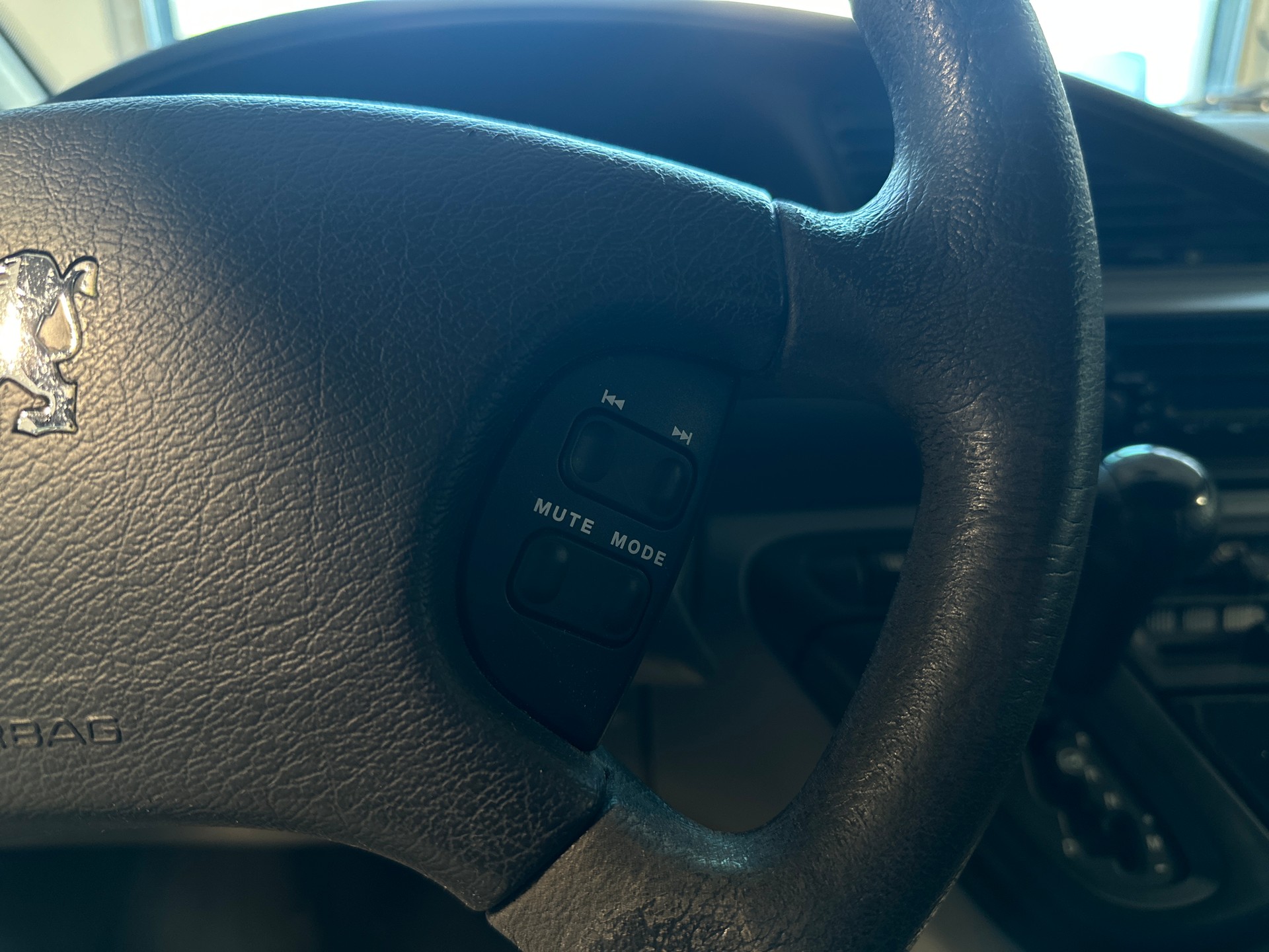 PEUGEOT Expert 2.0 16V-image-19