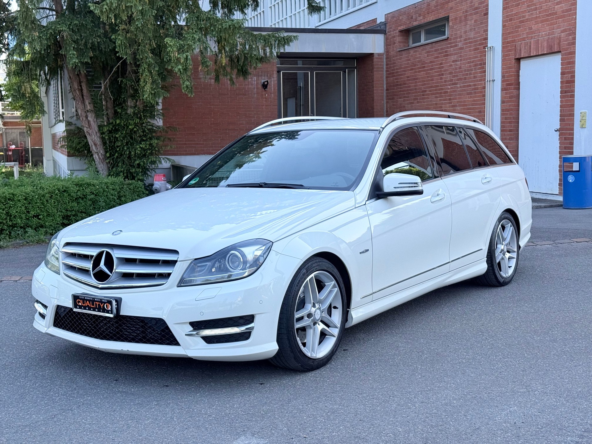 MERCEDES-BENZ C 250 CDI Avantgarde 4Matic 7G-Tronic-image-2