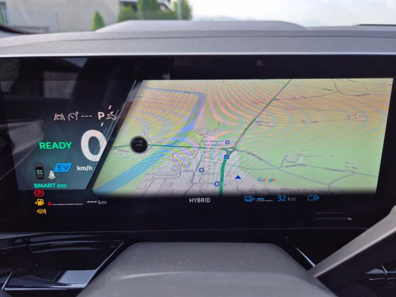 RENAULT Rafale 1.2 E-Tech Plug-in Atelier Alpine-image-6
