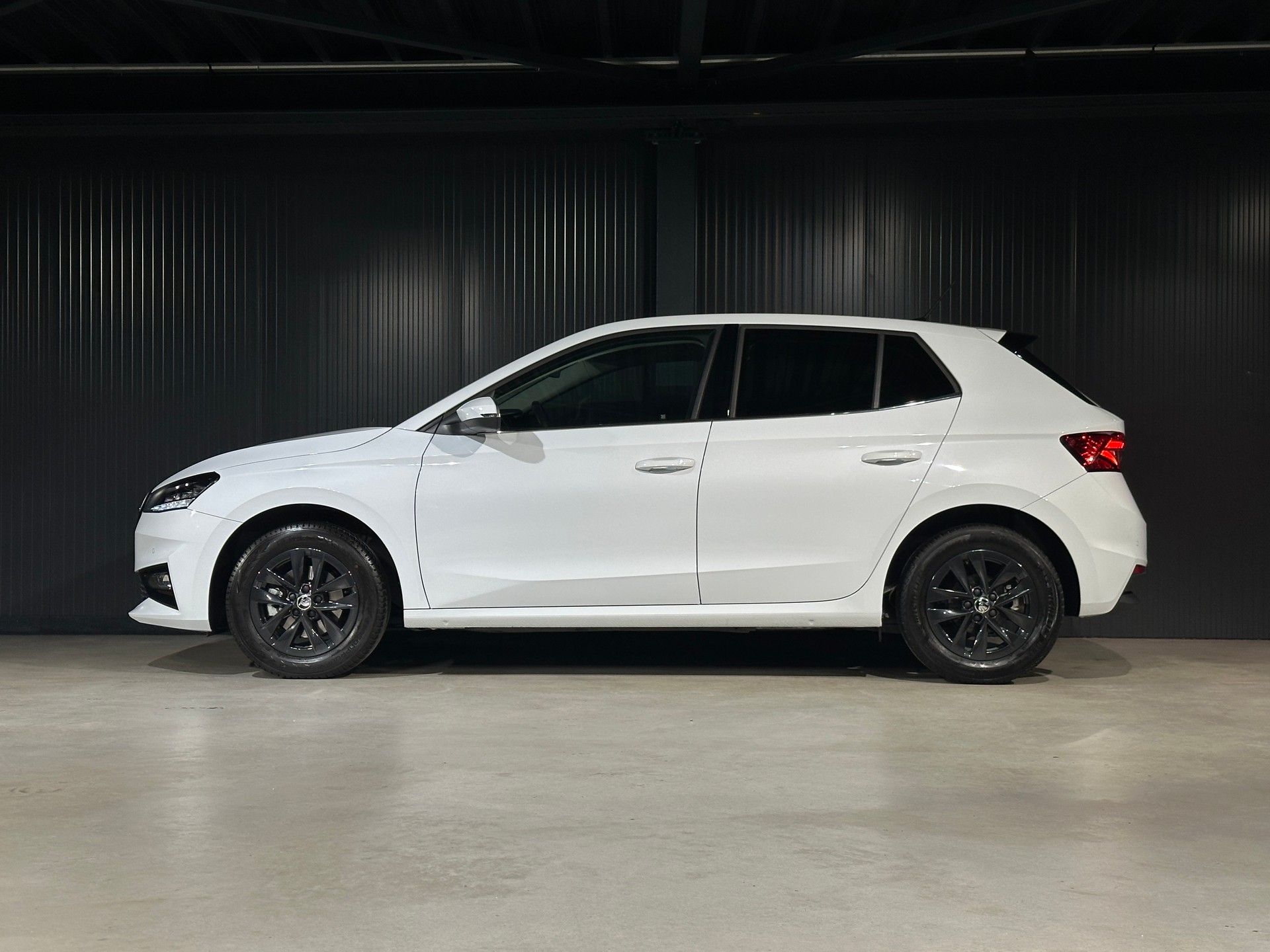 SKODA Fabia 1.0 TSI Top Selection DSG-image-8