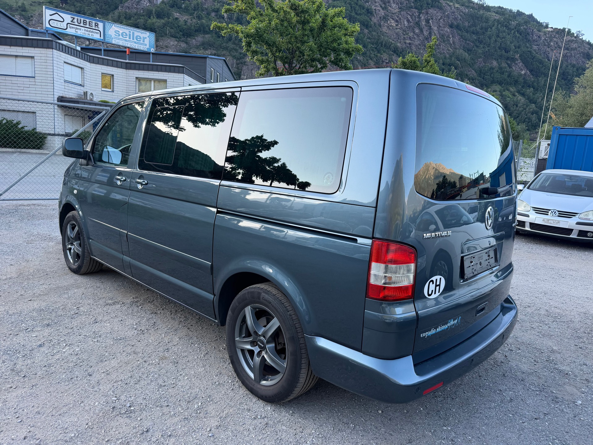 VW T5 Multivan 2.5 tdi 4M-image-2
