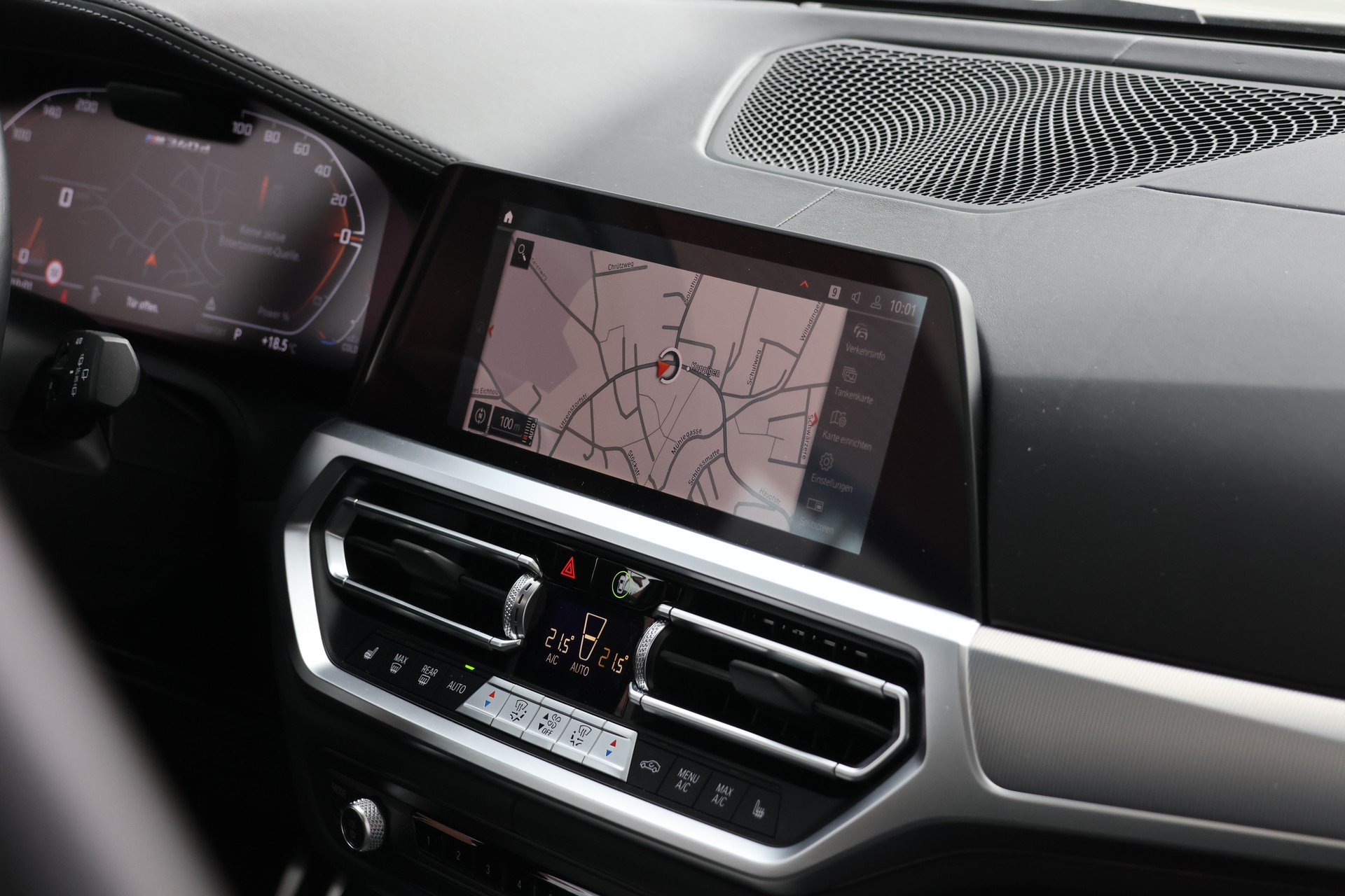 BMW M340d xDrive 48V Touring Steptronic Sport (CH)-image-19