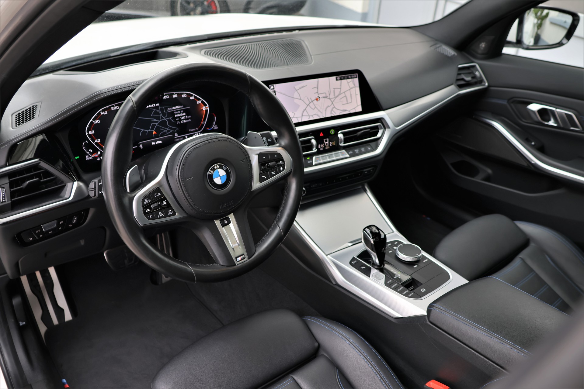 BMW M340d xDrive 48V Touring Steptronic Sport (CH)-image-9