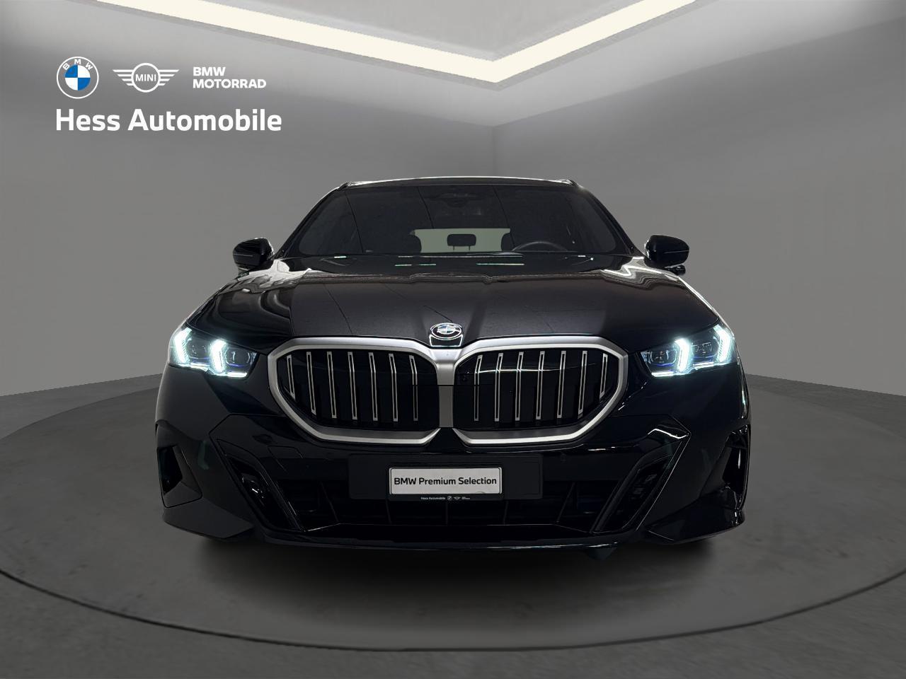 BMW 520d xDrive Touring M Sport-image-5