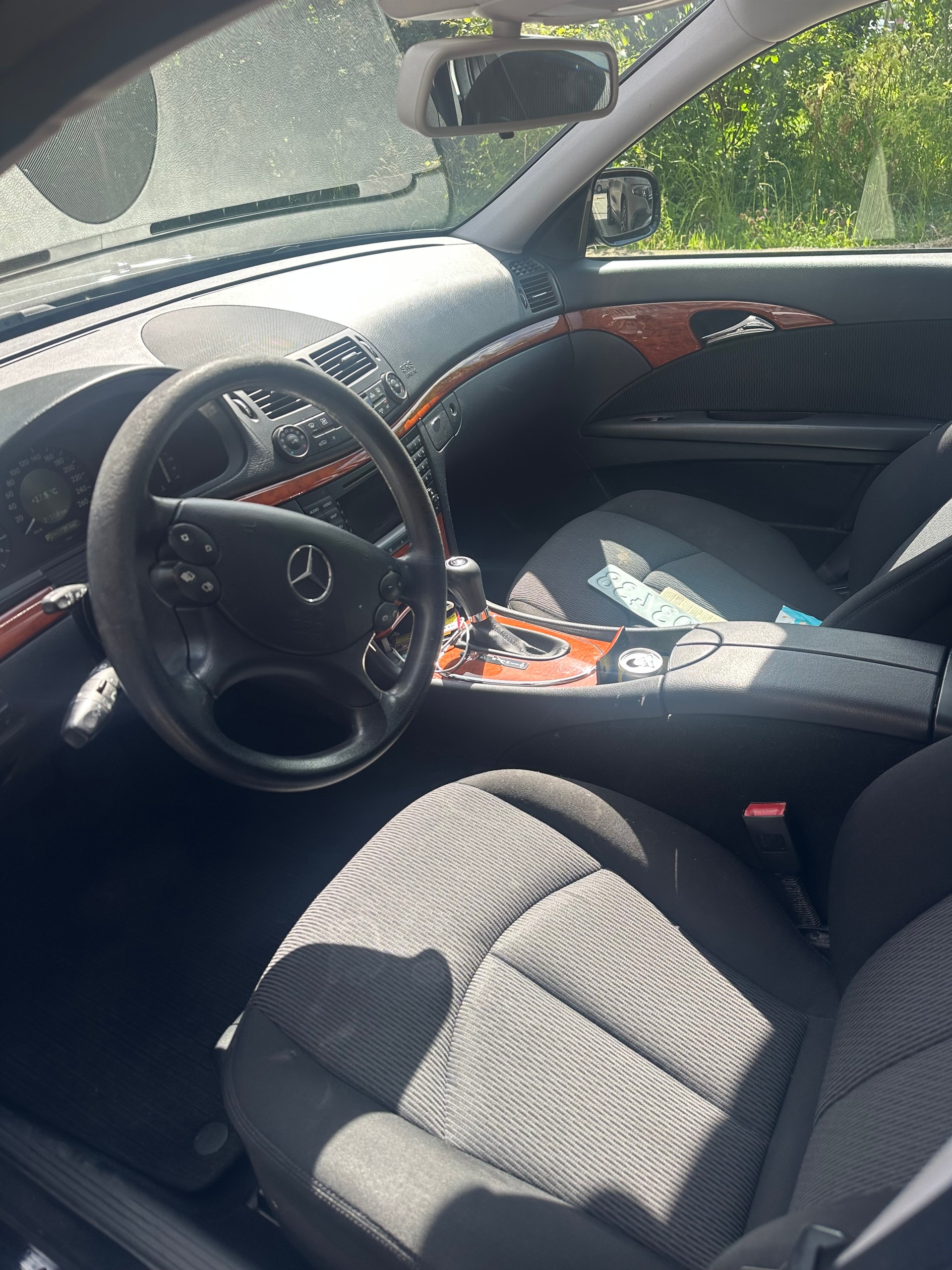 MERCEDES-BENZ E 200 Kompressor Avantgarde-image-4