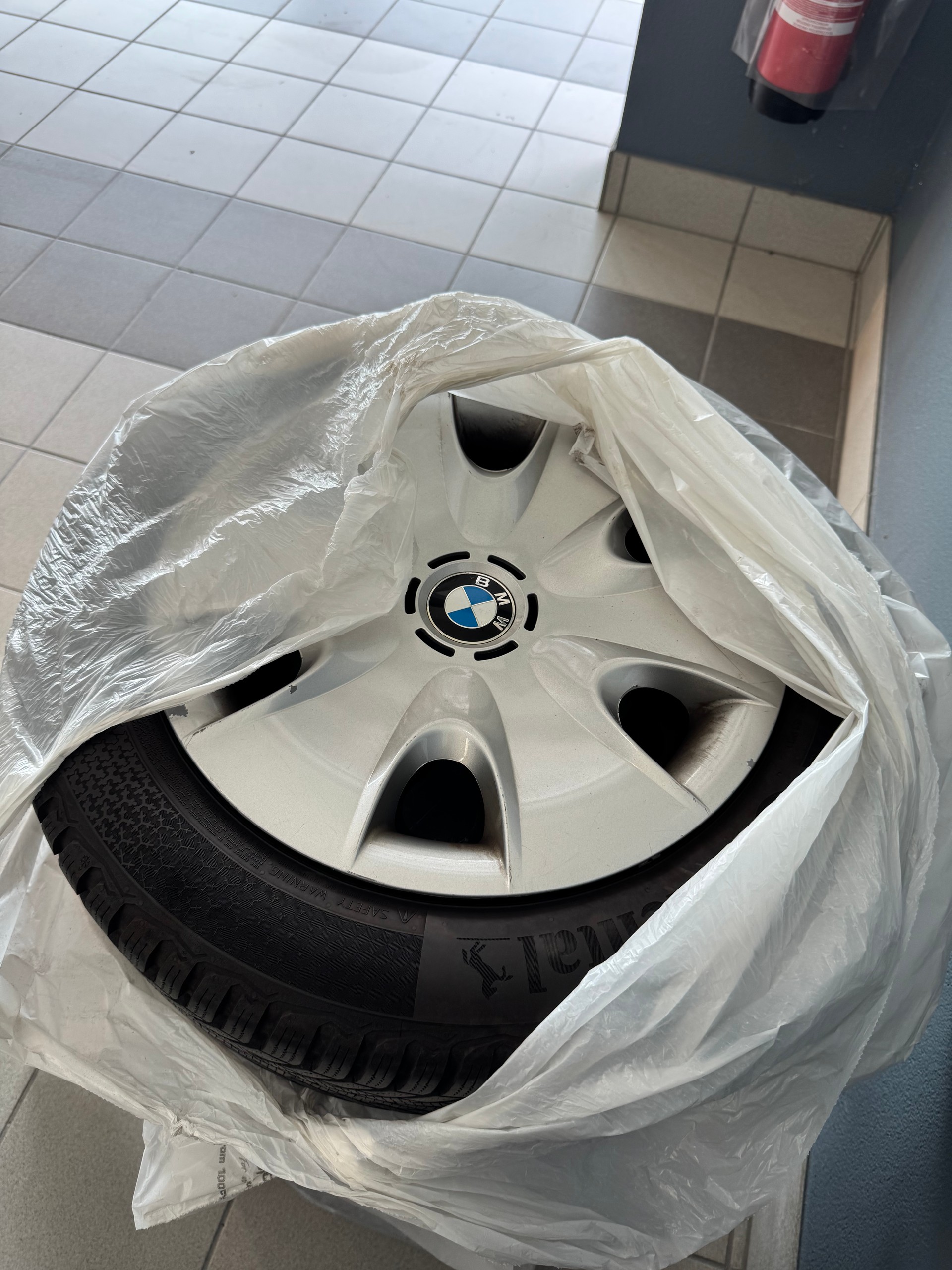 BMW 116i-image-20