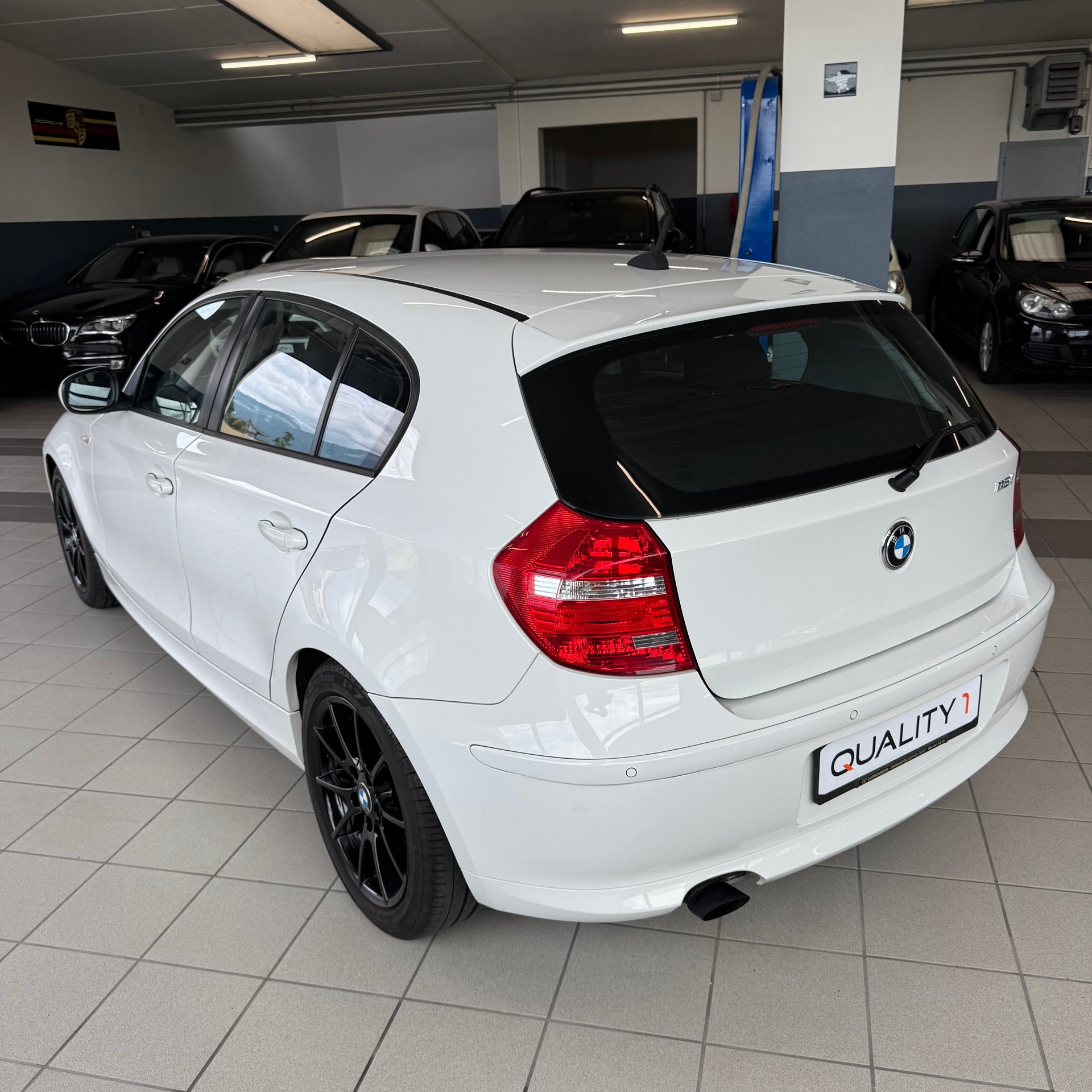 BMW 116i-image-3