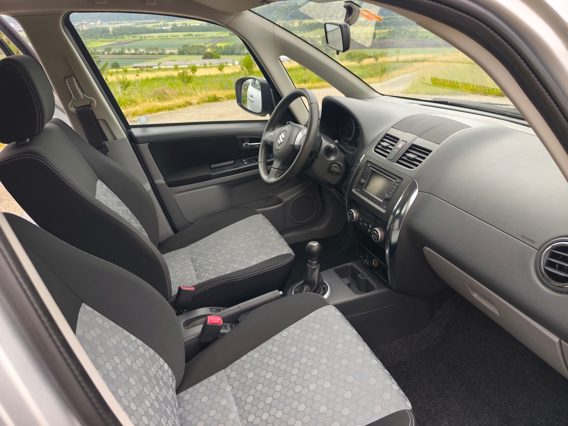 SUZUKI SX4 1.6 16V PizSulai 4WD-image-9