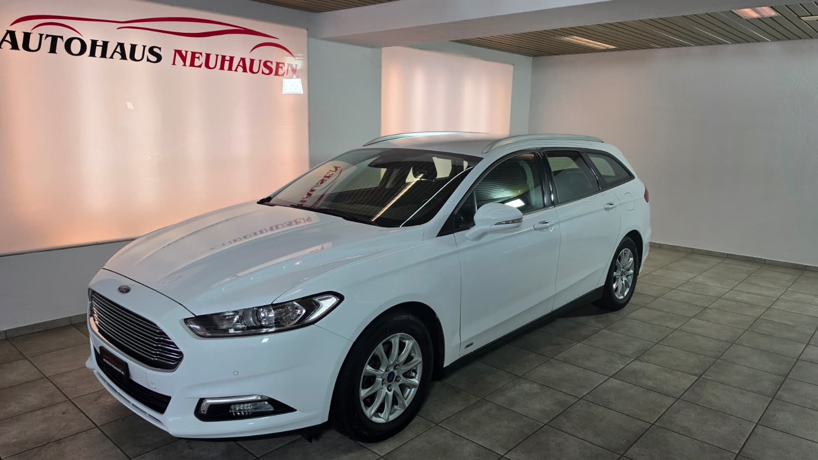 FORD Mondeo 2.0 TDCi Trend AWD PowerShift, Schweizer Fahrzeug, Frisch ab MFK und Frisch ab Service, 8-FACH BEREIFT-image-0
