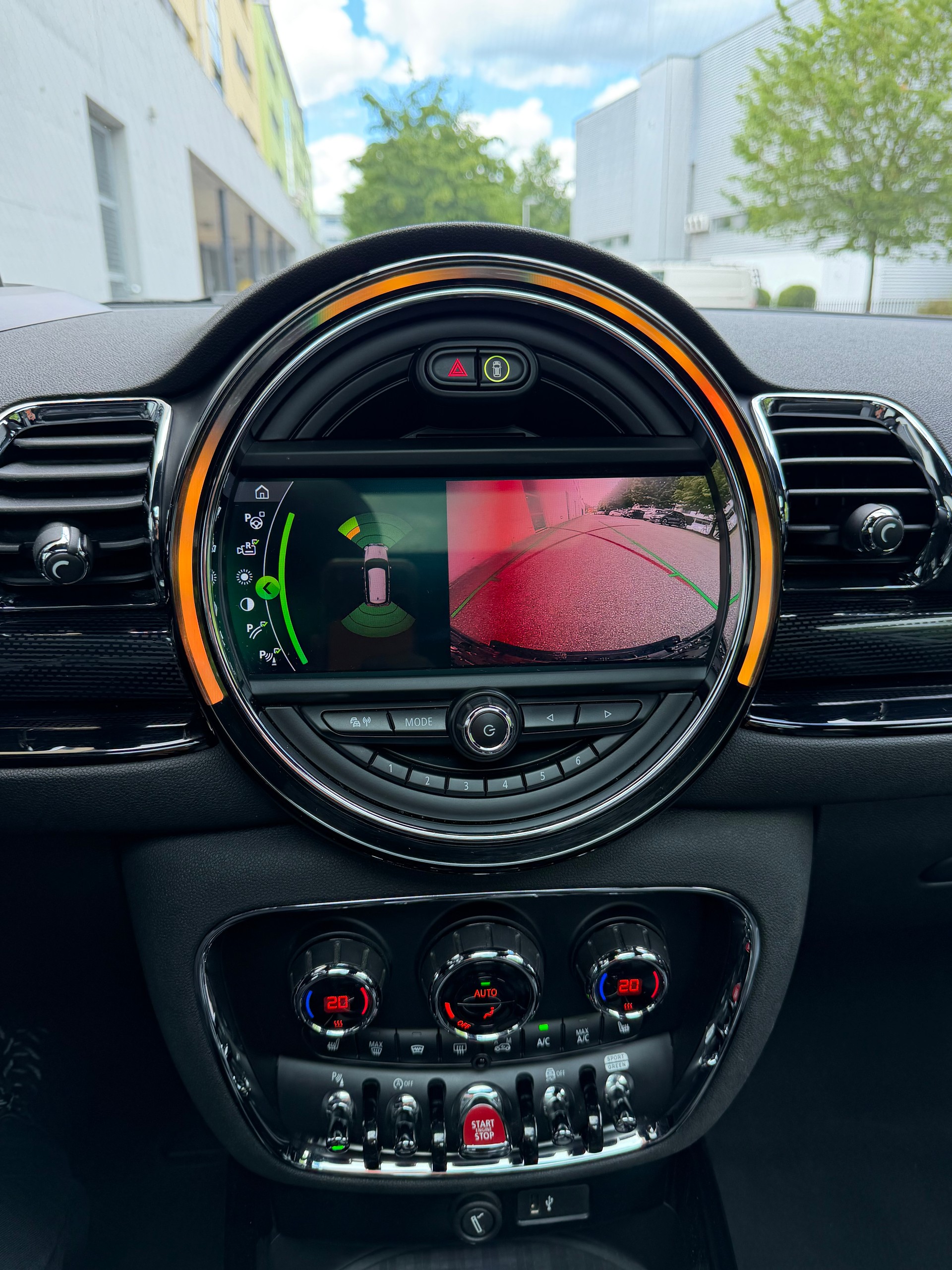 MINI Clubman Cooper S ALL4 Steptronic-image-8