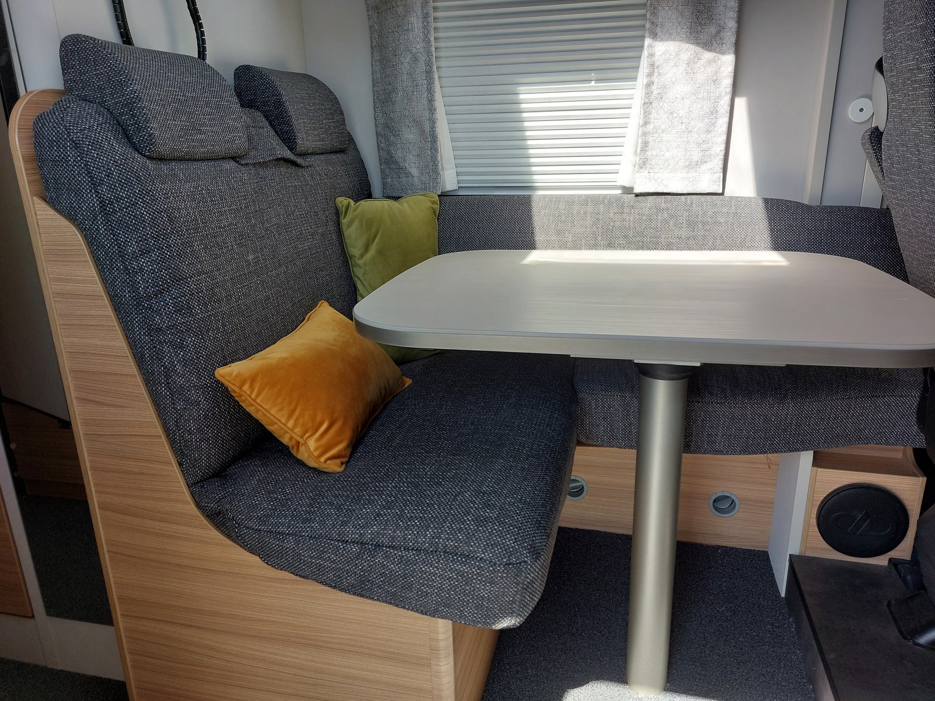 DETHLEFFS Globebus GT I6-image-2