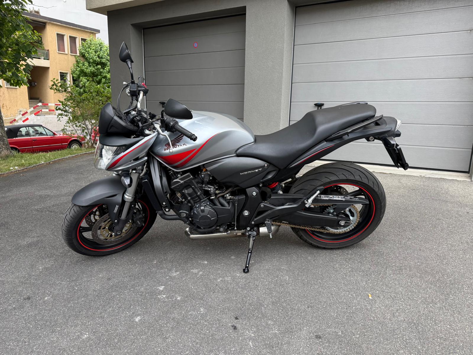 HONDA CB 600 F ABS Hornet-showroom-element-2
