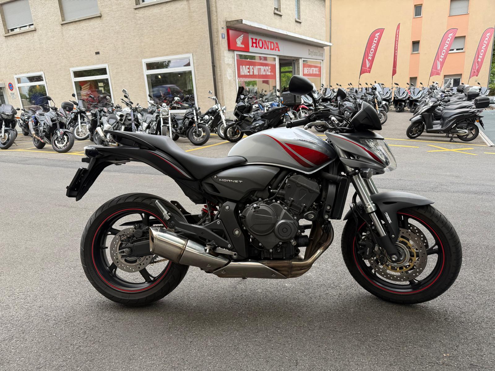 HONDA CB 600 F ABS Hornet-showroom-element-3