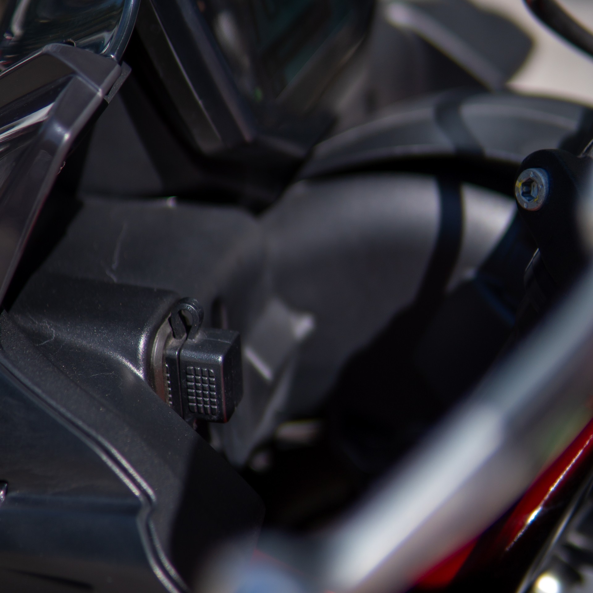 APRILIA Tuono 660 (35kw)-image-8