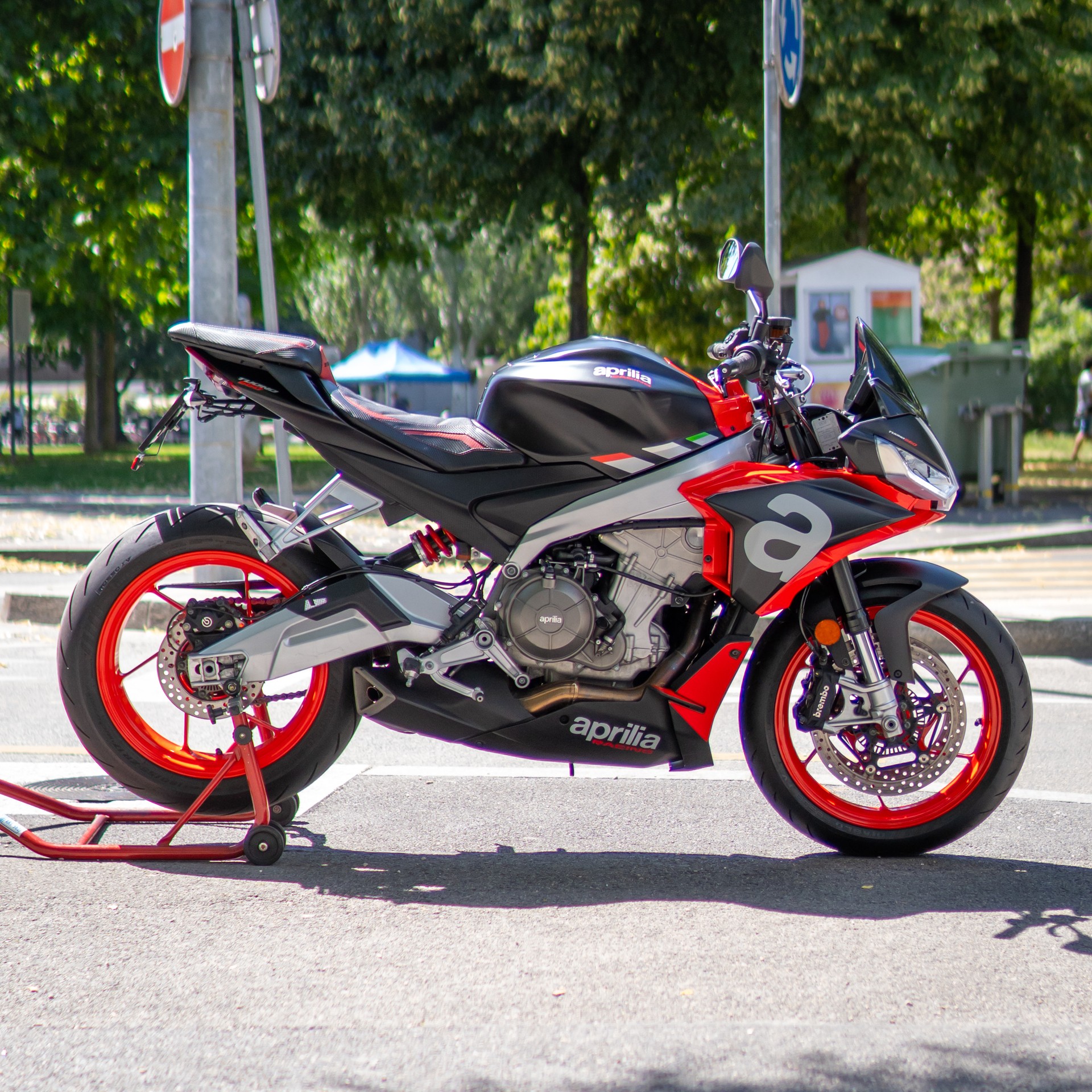 APRILIA Tuono 660 (35kw)-image-1