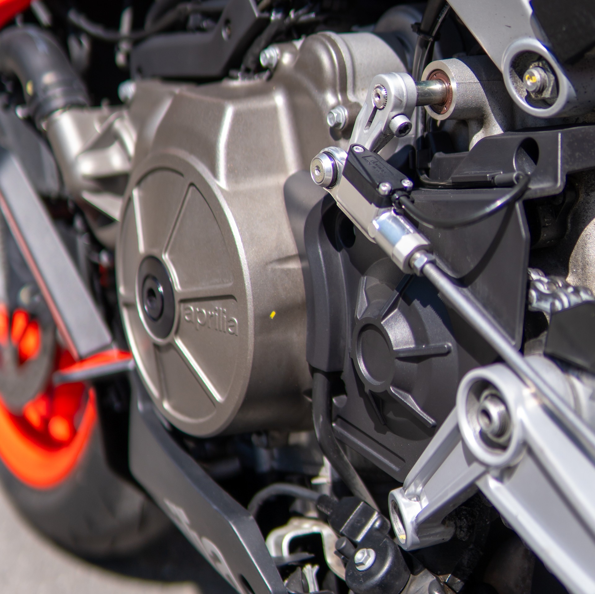APRILIA Tuono 660 (35kw)-image-9