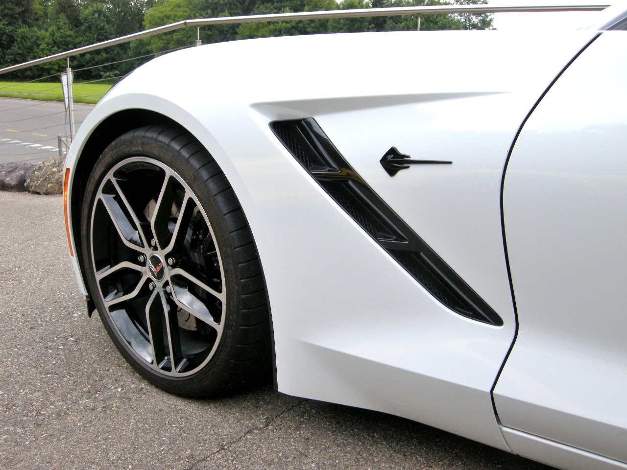 CHEVROLET Corvette Convertible Stingray 3LT-image-3
