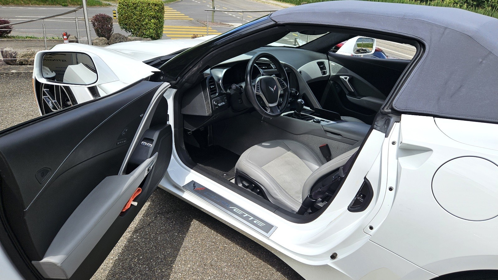 CHEVROLET Corvette Convertible Stingray 3LT-image-7