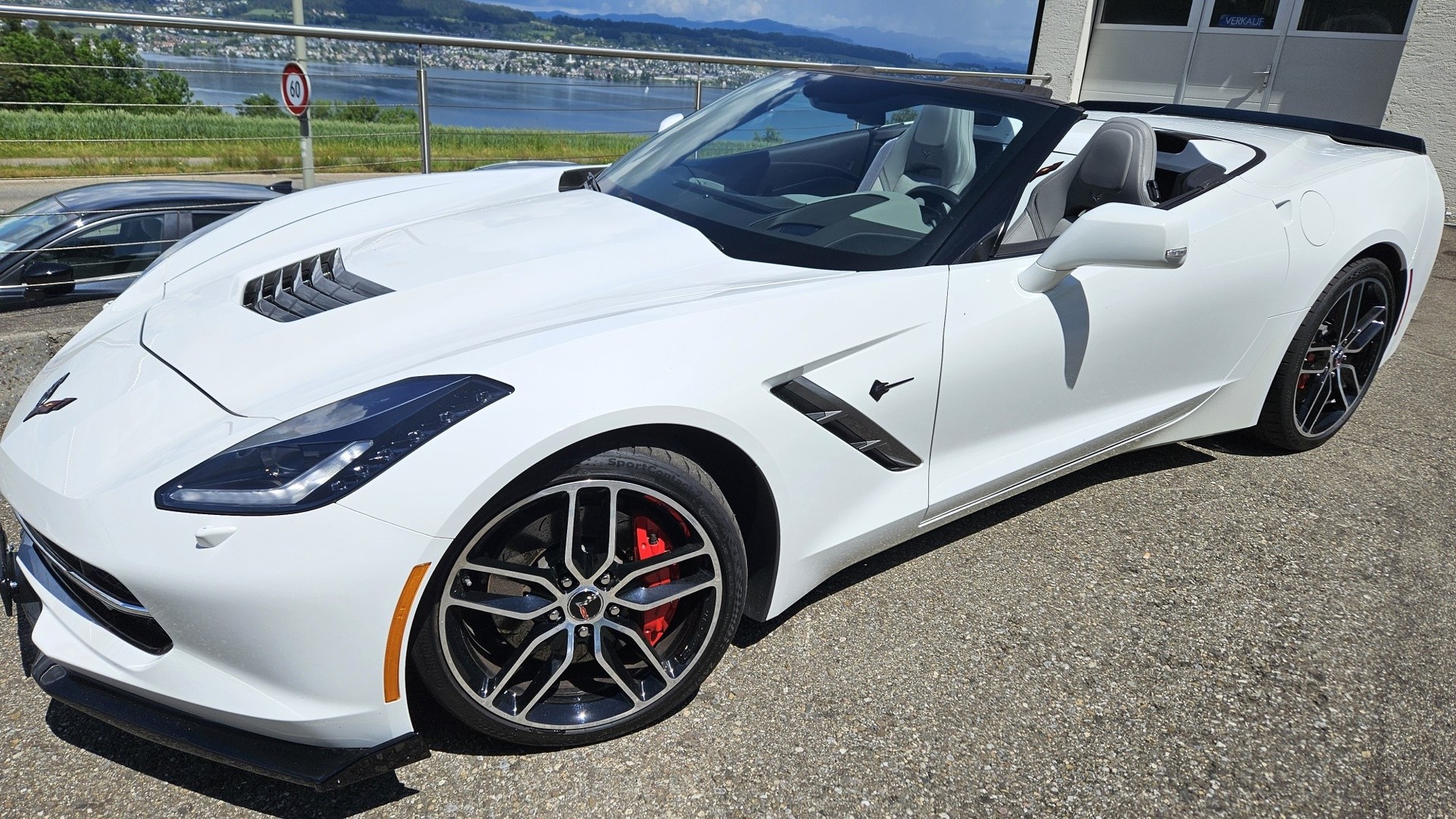 CHEVROLET Corvette Convertible Stingray 3LT-image-0