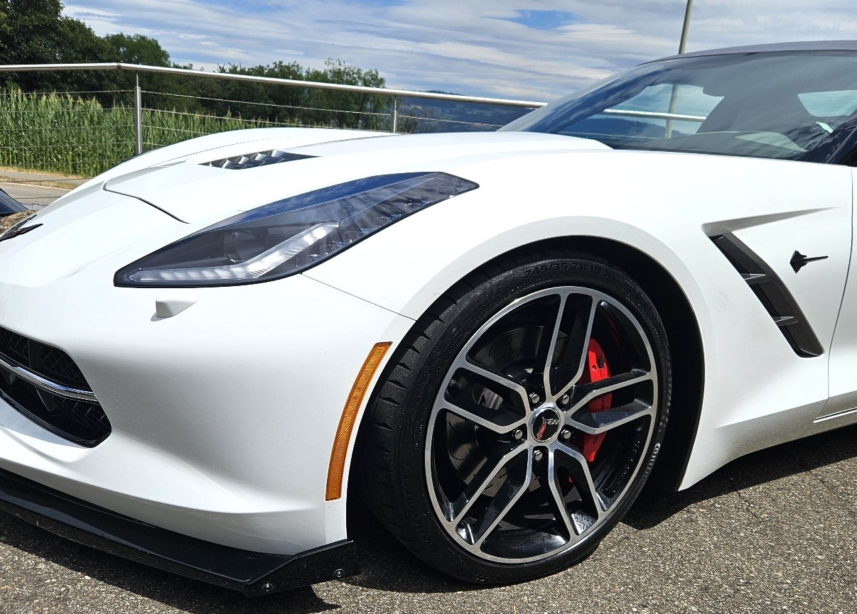 CHEVROLET Corvette Convertible Stingray 3LT-image-14