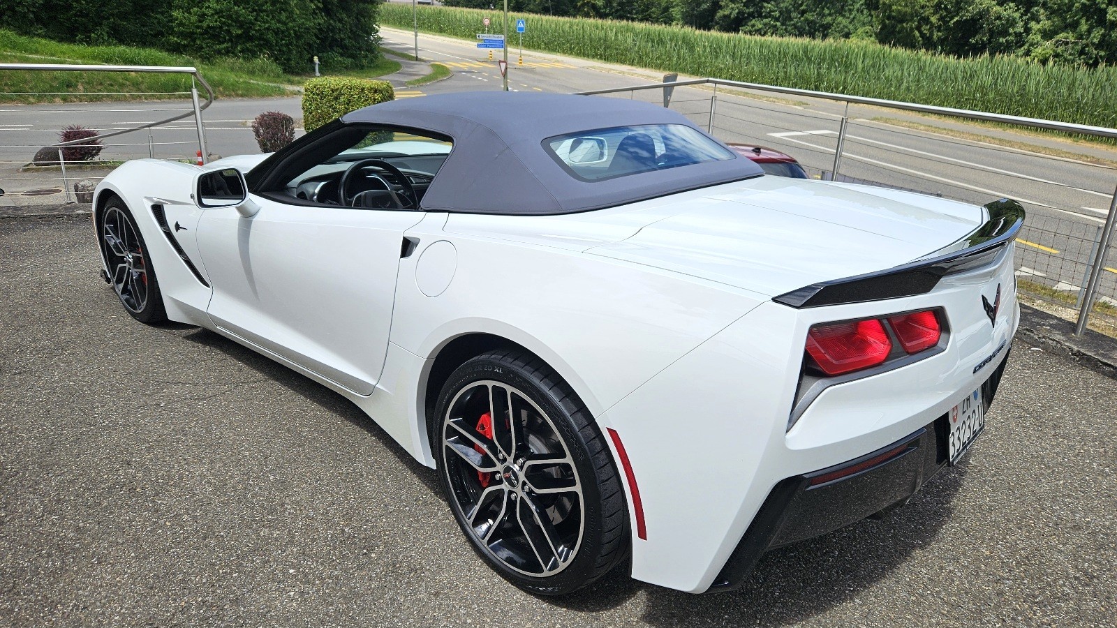 CHEVROLET Corvette Convertible Stingray 3LT-image-15