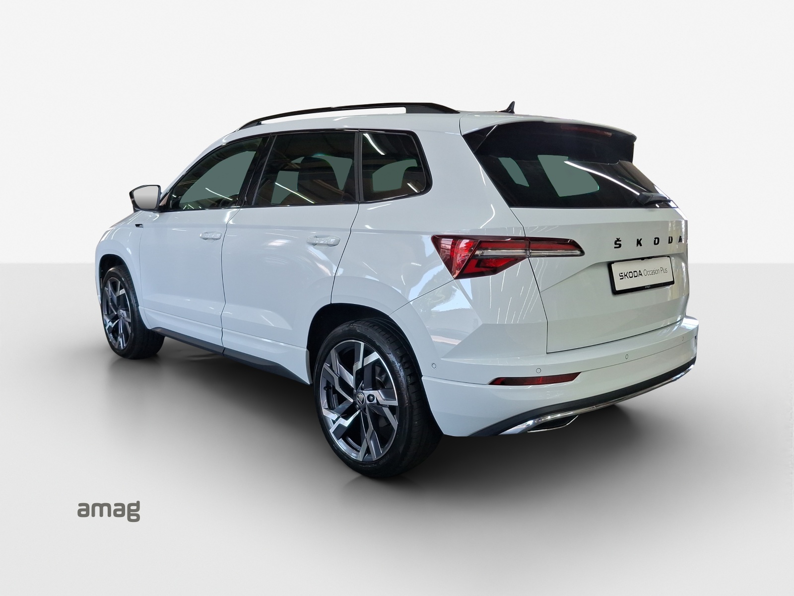 SKODA Karoq 2.0 TSI SportLine 4x4 DSG-image-2