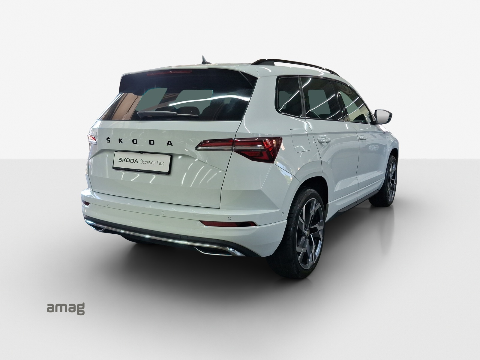 SKODA Karoq 2.0 TSI SportLine 4x4 DSG-image-4