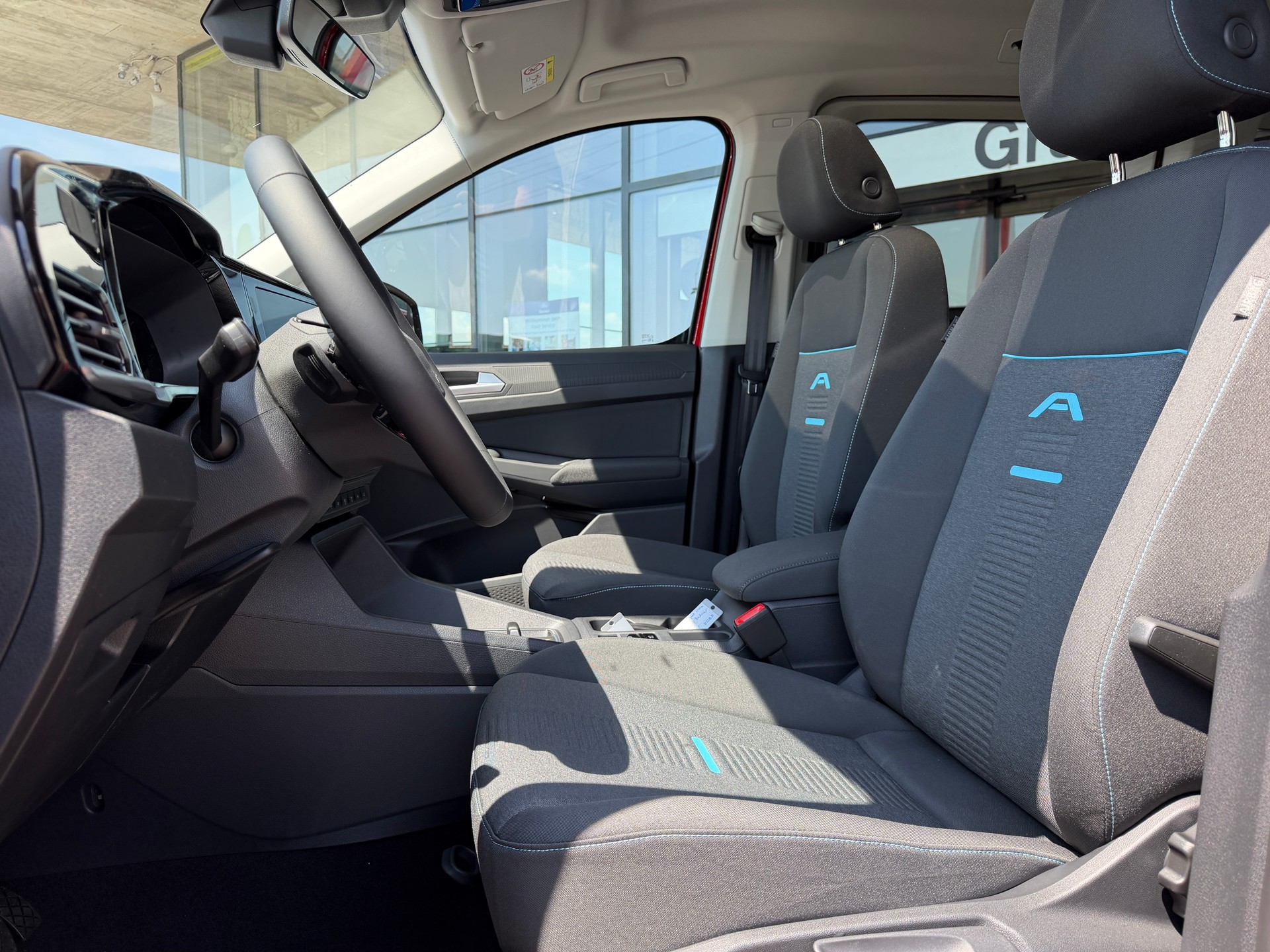 FORD Grand Tourneo Connect 1.5 PHEV Active Automat-image-7