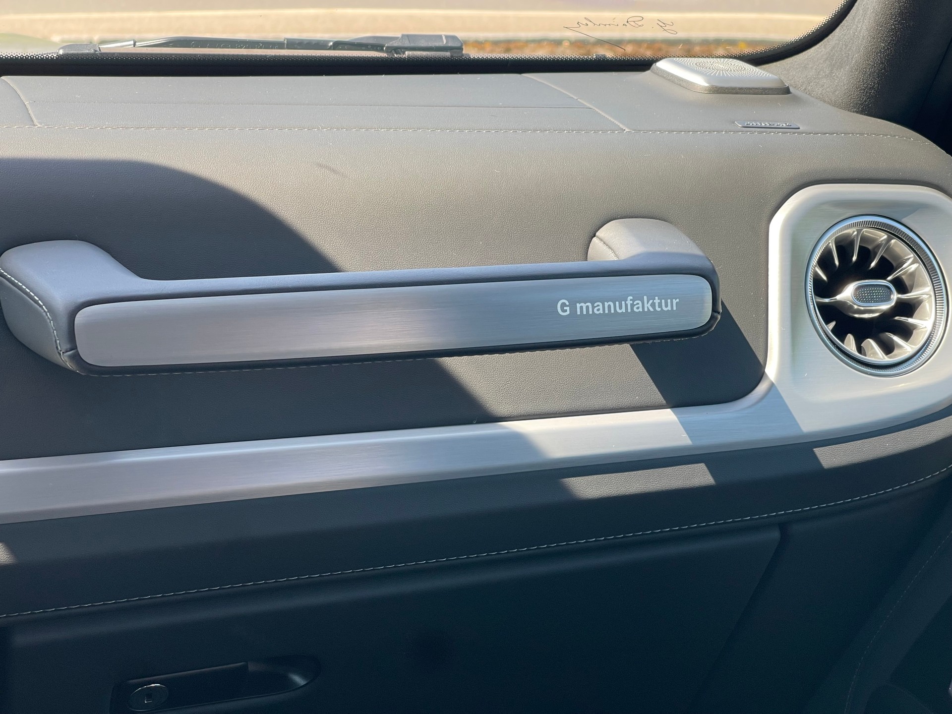 MERCEDES-BENZ G 400 d AMG Line 9G-Tronic-image-13
