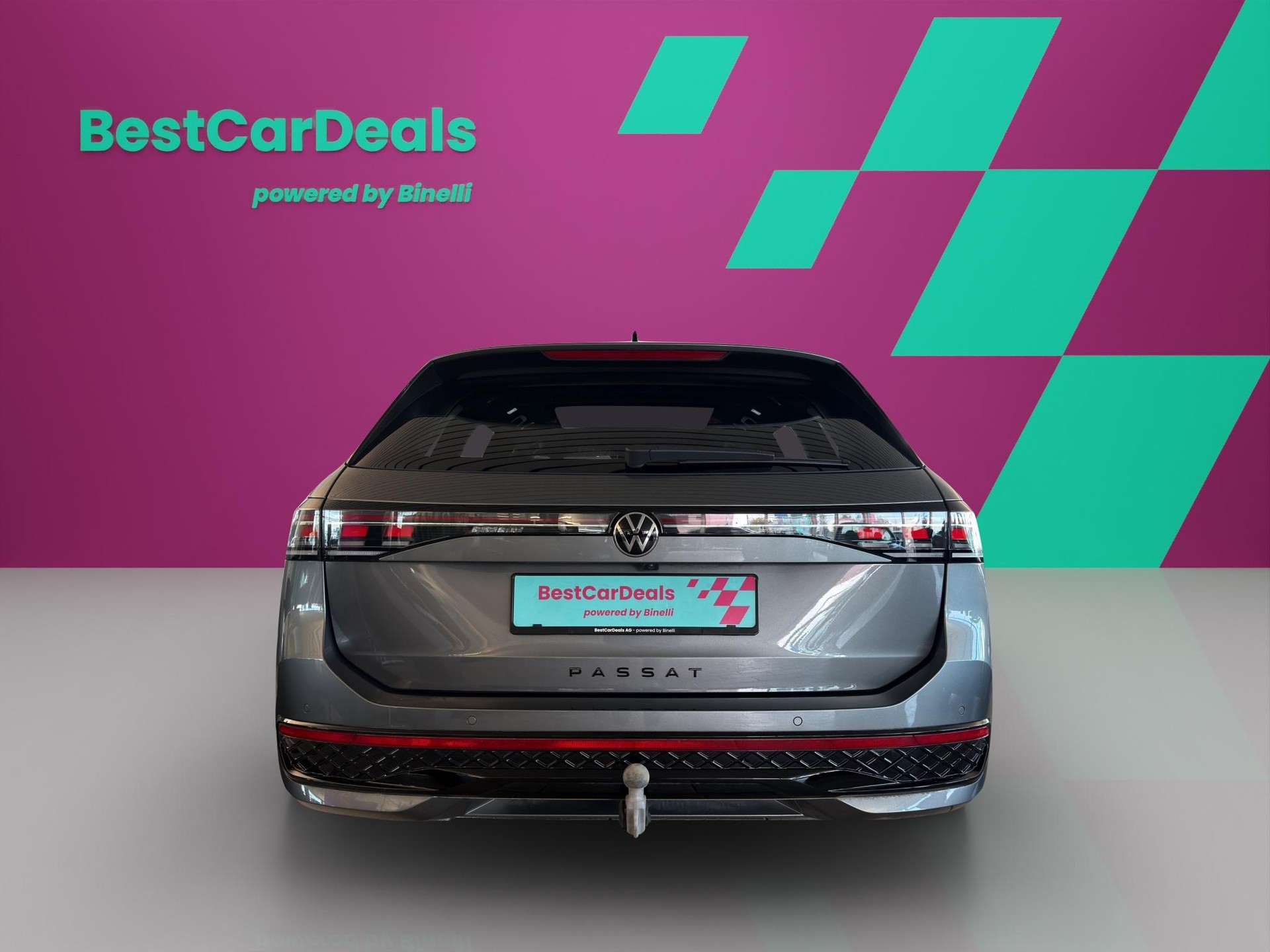 VW Passat Variant 2.0 TDI R-Line DSG 4motion-image-3