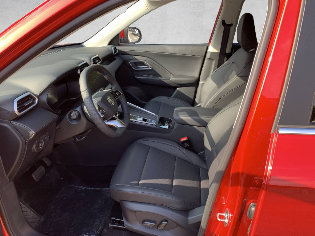 MG ZS 1.5 Hybrid+ Luxury-image-7