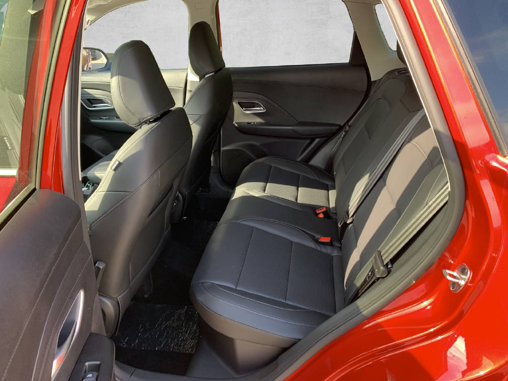MG ZS 1.5 Hybrid+ Luxury-image-6