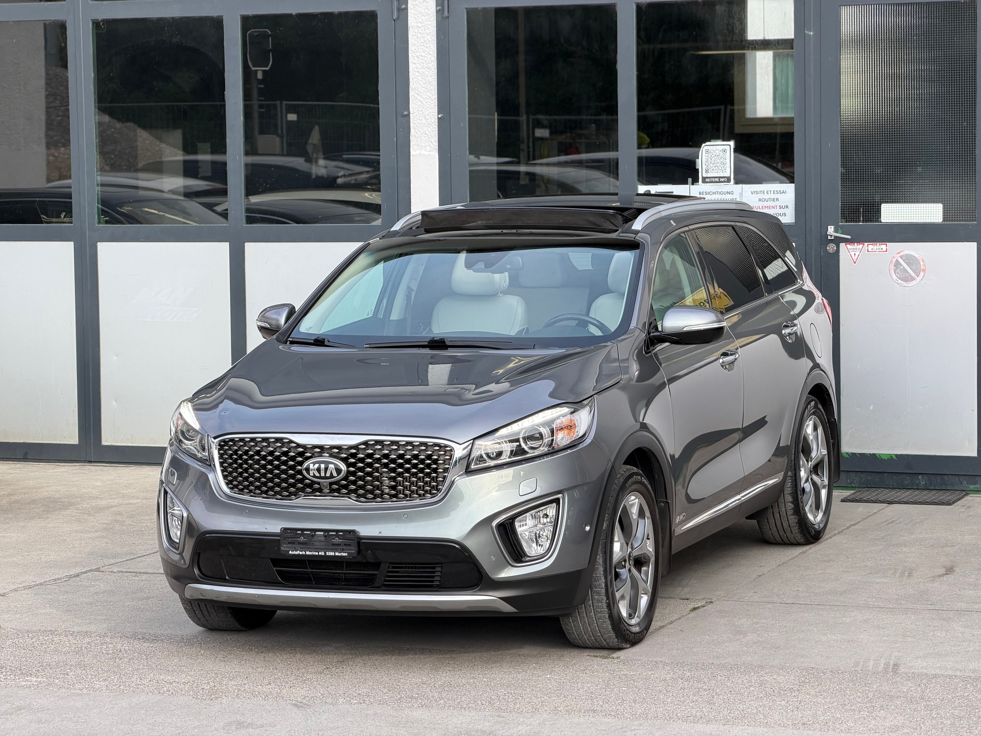 KIA Sorento 2.2 CRDI Style 7P. Automatic-image-1