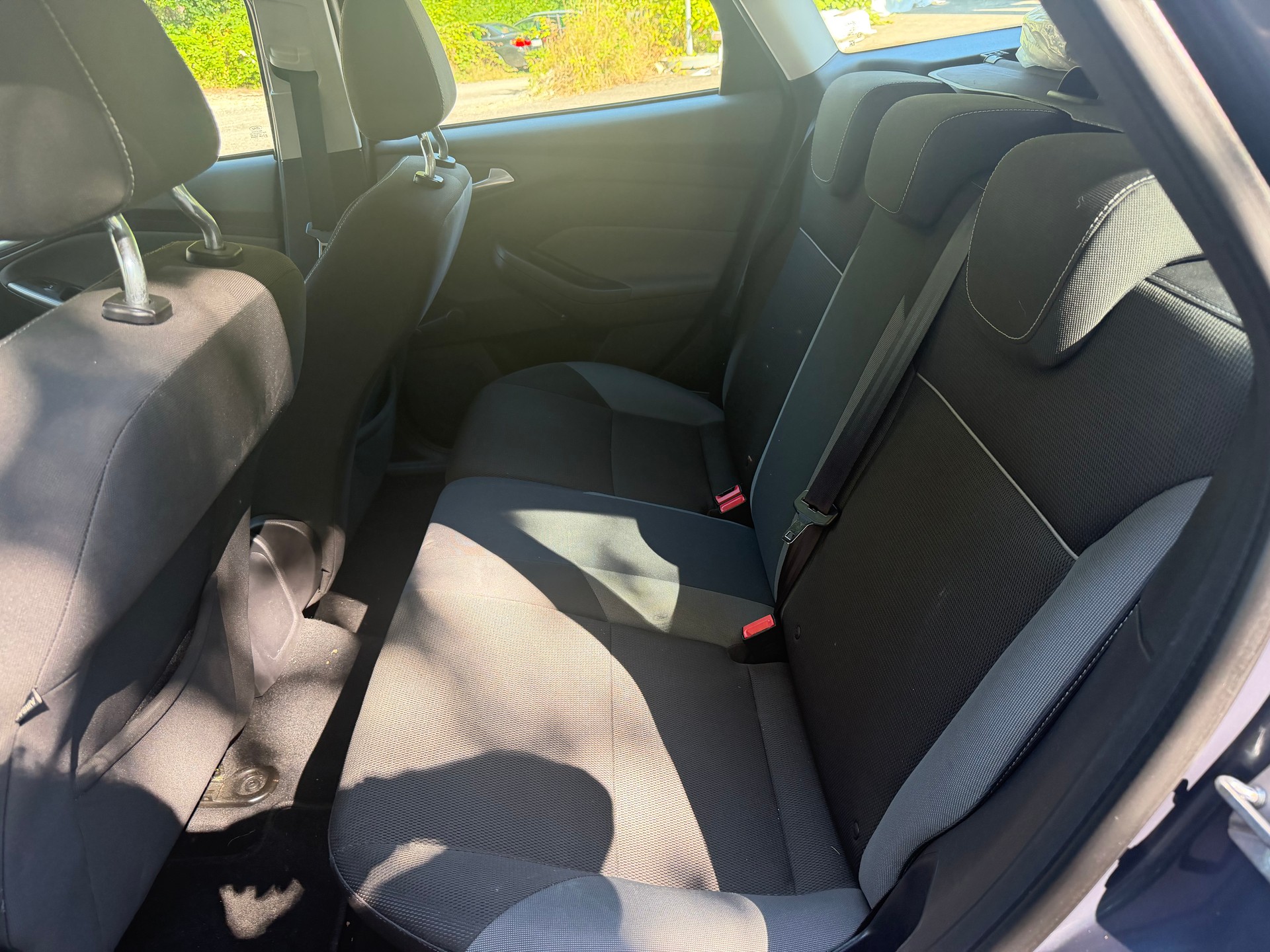 FORD Focus 1.6 TDCi Trend-image-8
