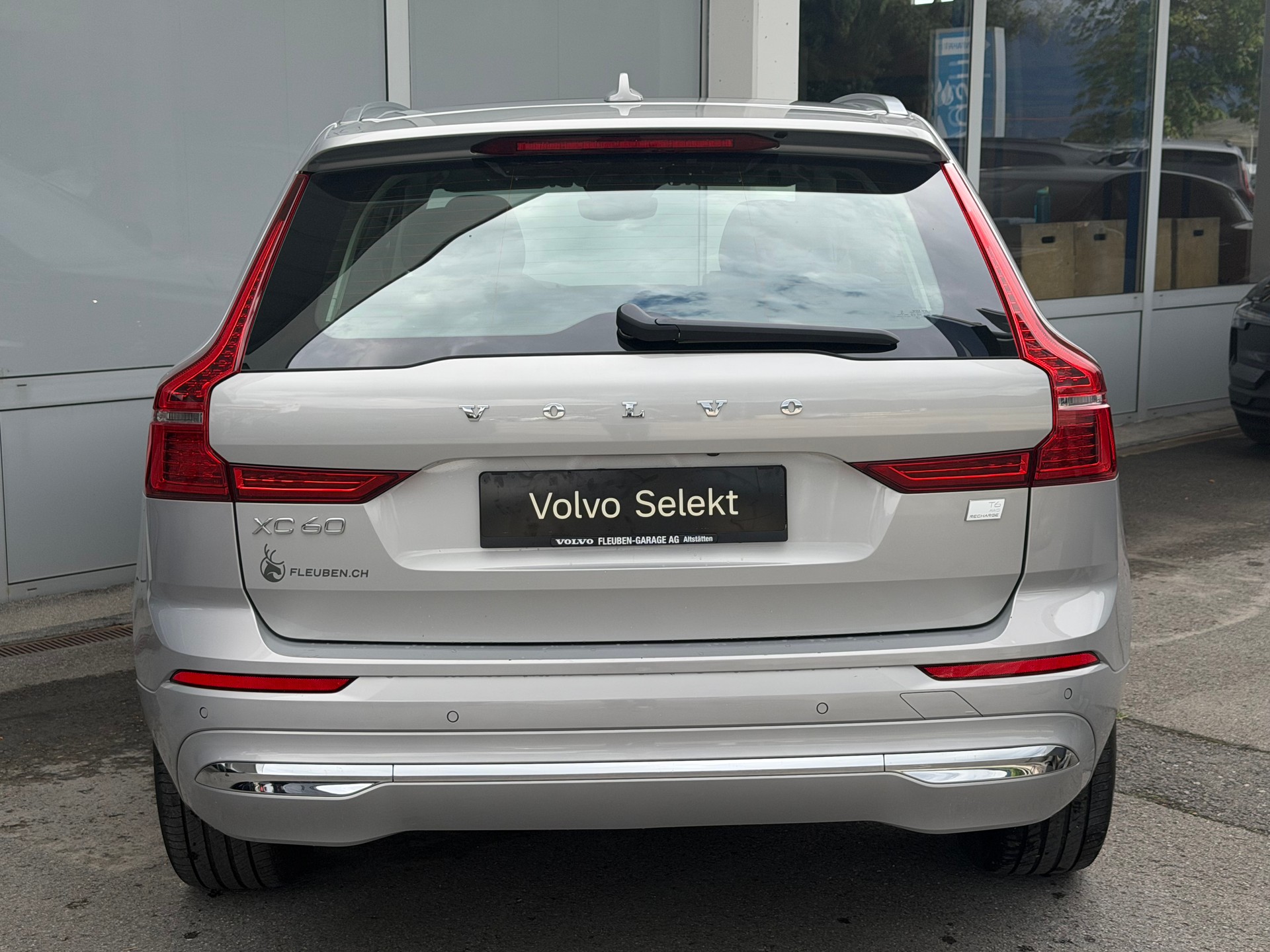 VOLVO XC60 T6 eAWD Ultimate Bright Geartronic-image-21