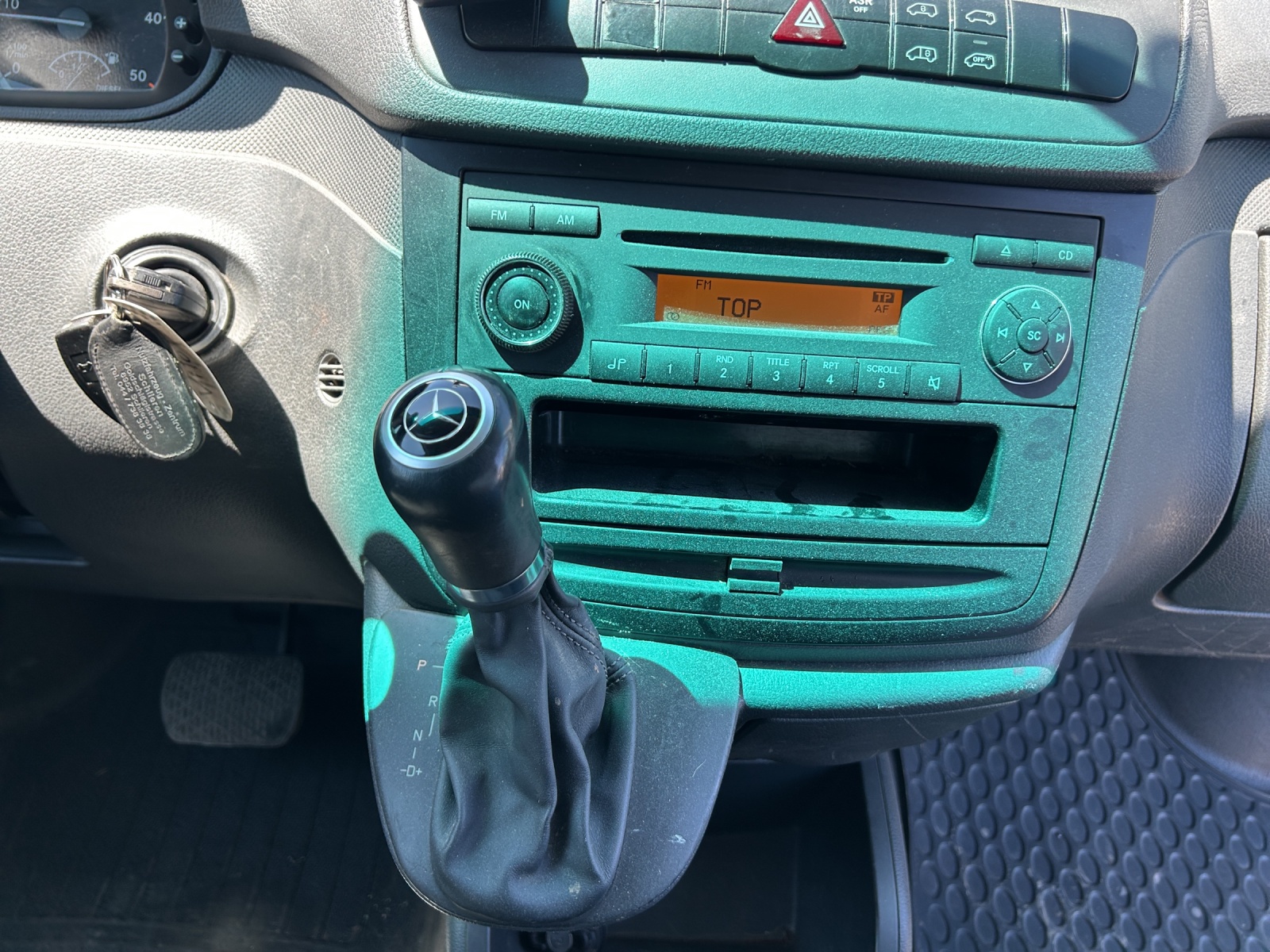 MERCEDES-BENZ Vito 116 CDI Blue Efficiency L A-image-11
