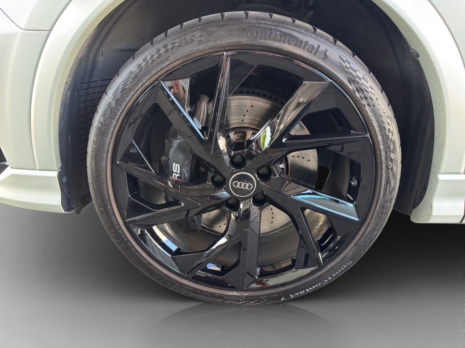 AUDI RS Q3 Sportback quattro S tronic-image-14