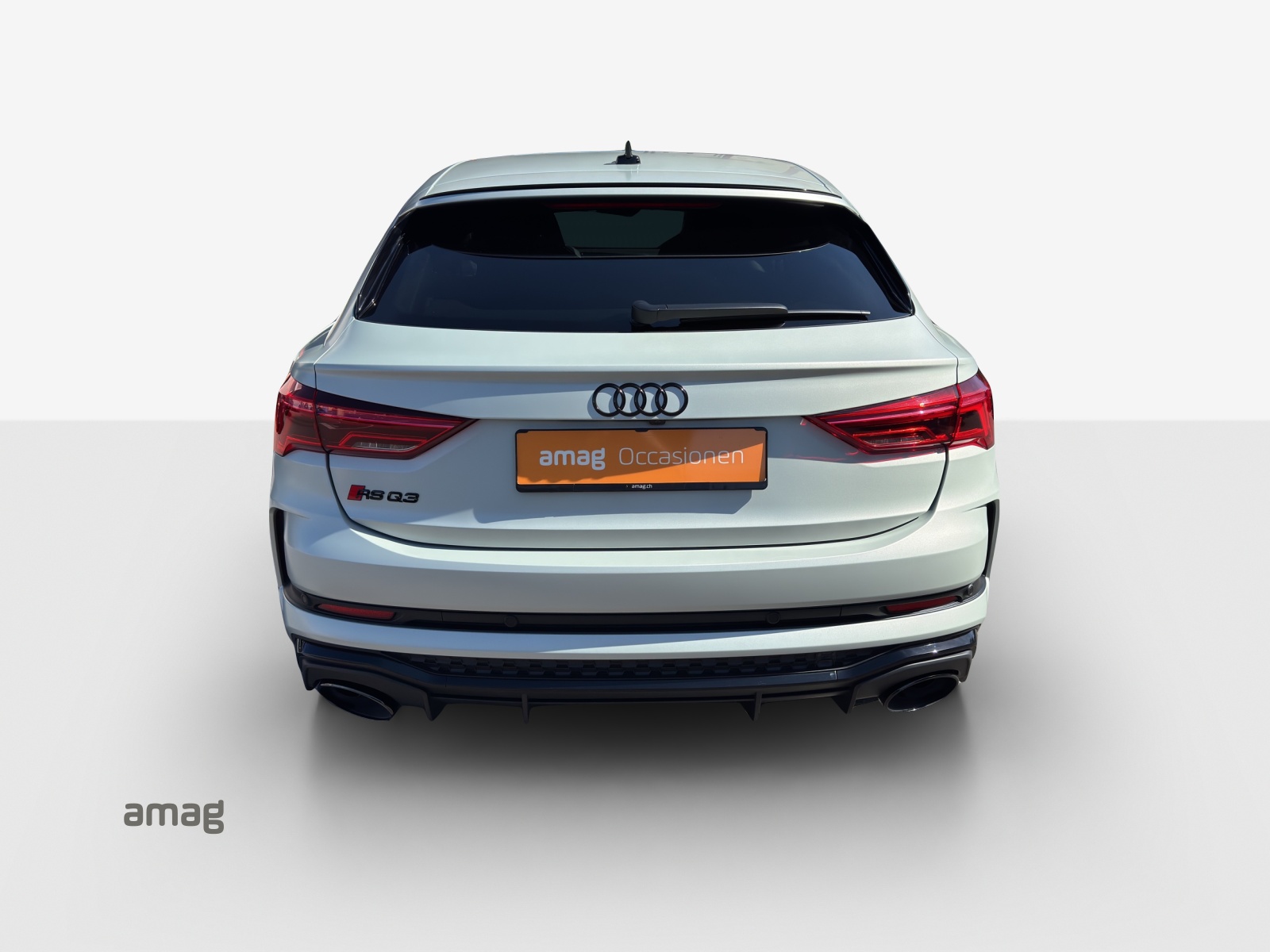 AUDI RS Q3 Sportback quattro S tronic-image-3