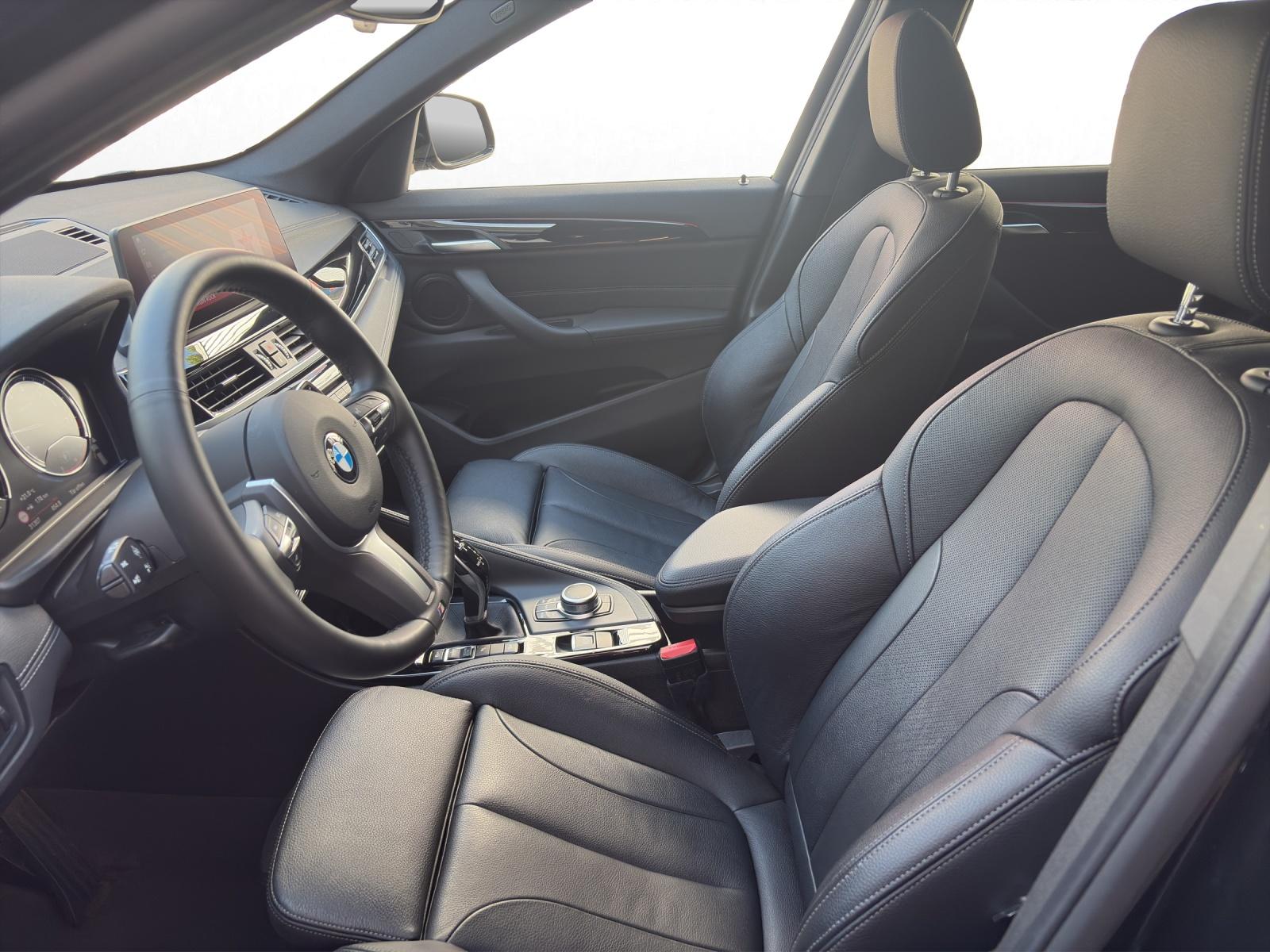 BMW X1 20i xDrive-image-9