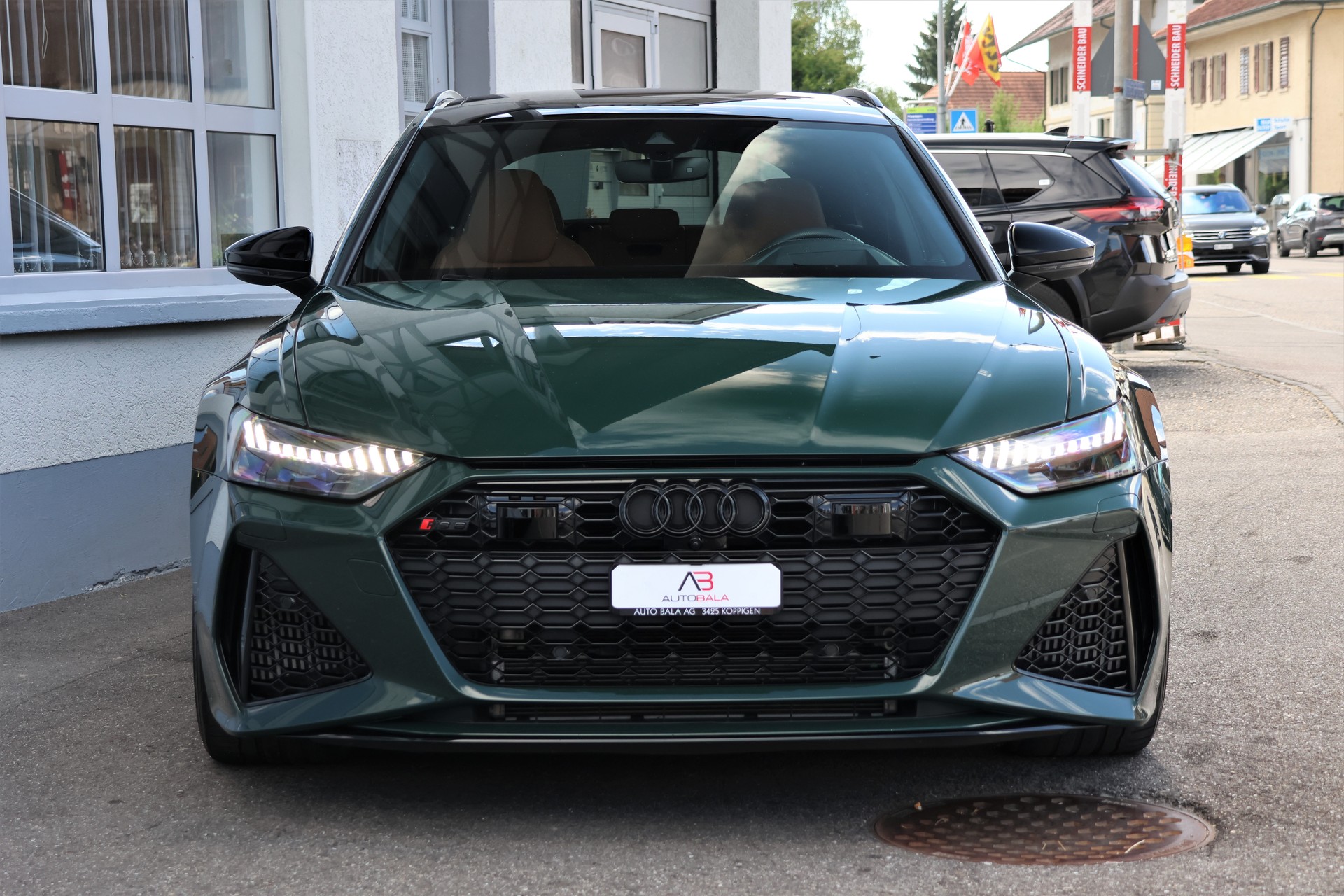 AUDI RS6 Avant 4.0 TFSI V8 Performance quattro (CH) *Exclusive Goodwood Green*-showroom-element-1