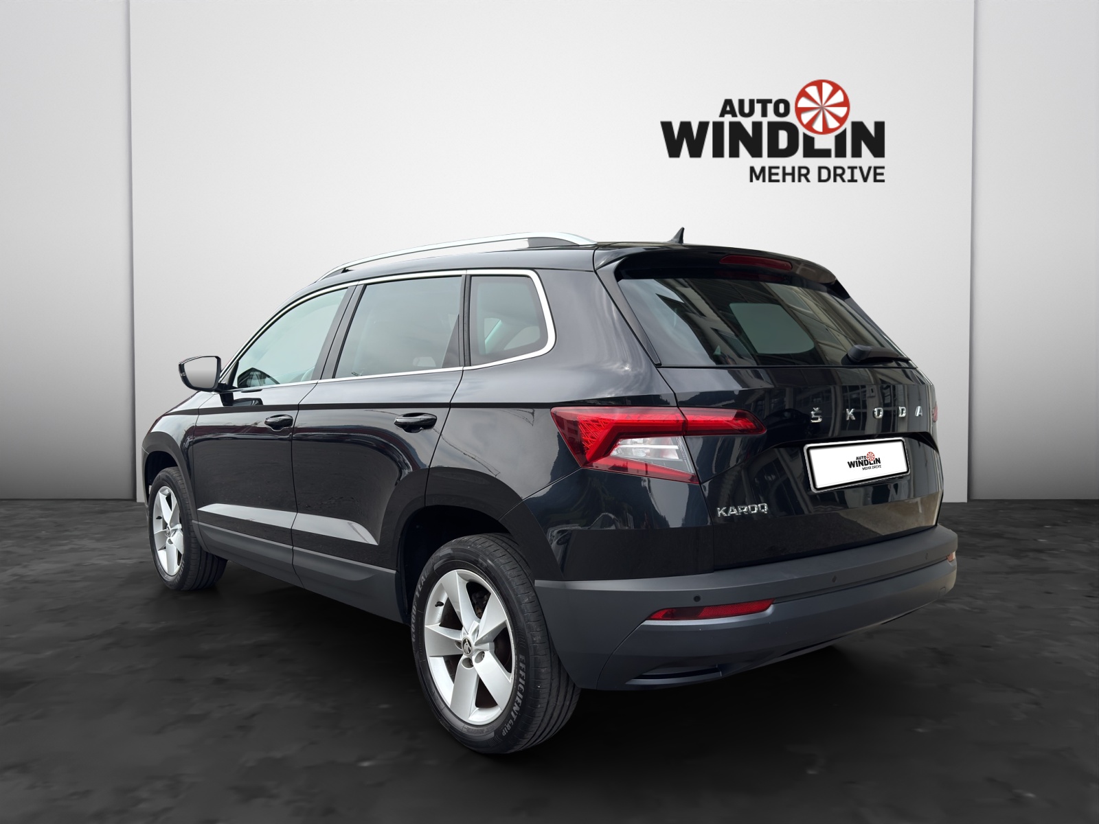 SKODA Karoq 1.5 TSI Style DSG-image-2