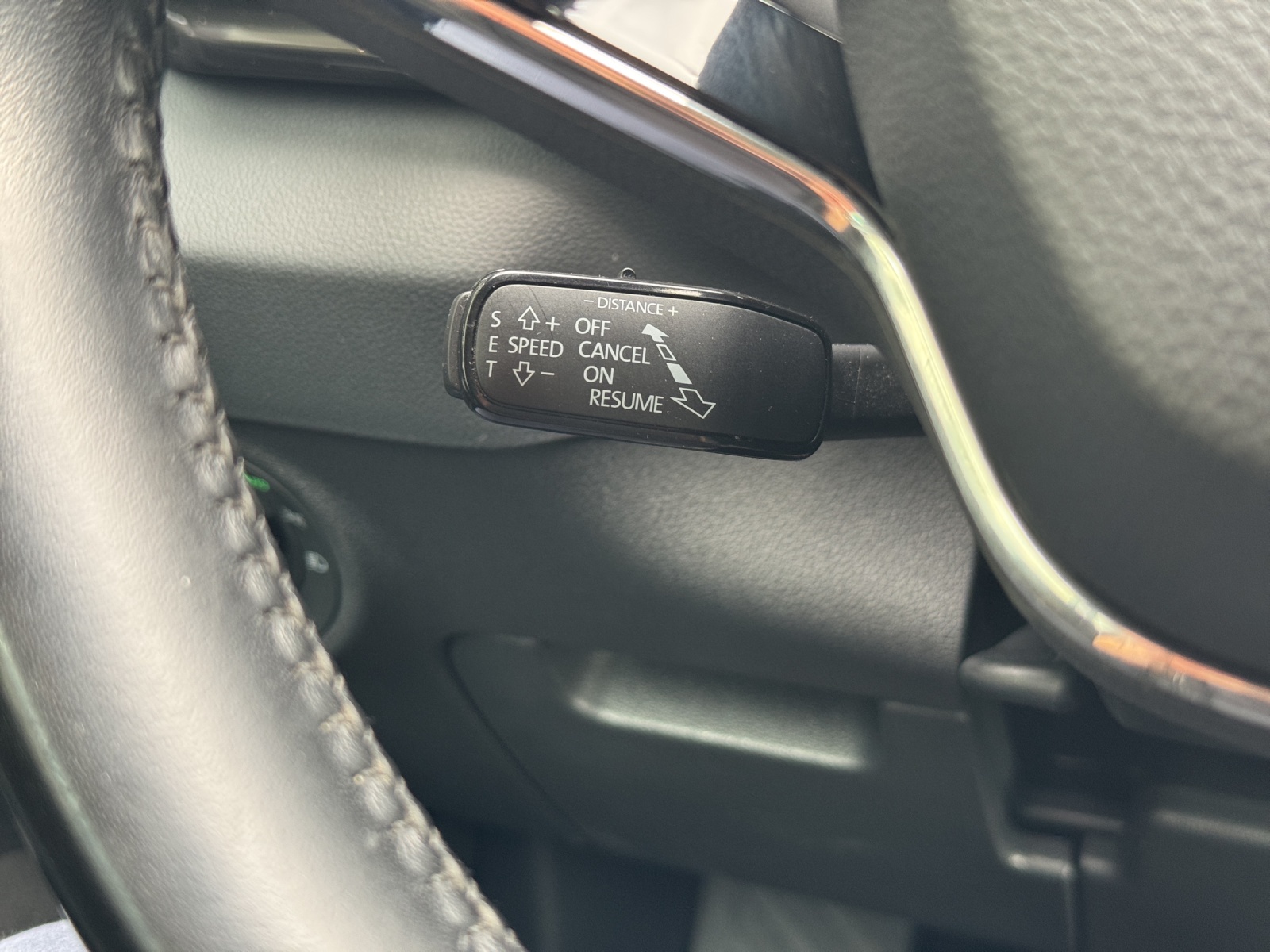 SKODA Karoq 1.5 TSI Style DSG-image-11