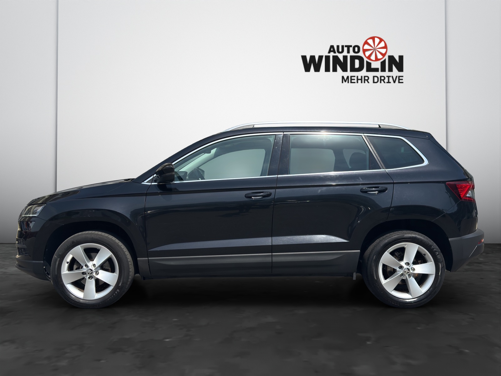 SKODA Karoq 1.5 TSI Style DSG-image-3