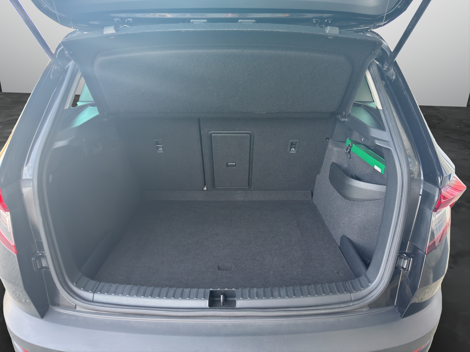 SKODA Karoq 1.5 TSI Style DSG-image-15